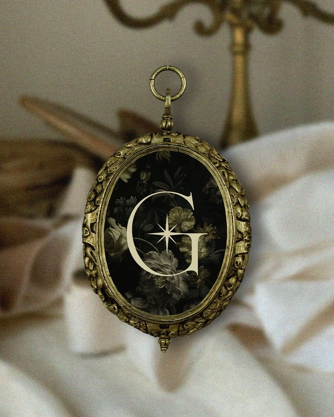 2 - Locket.jpg