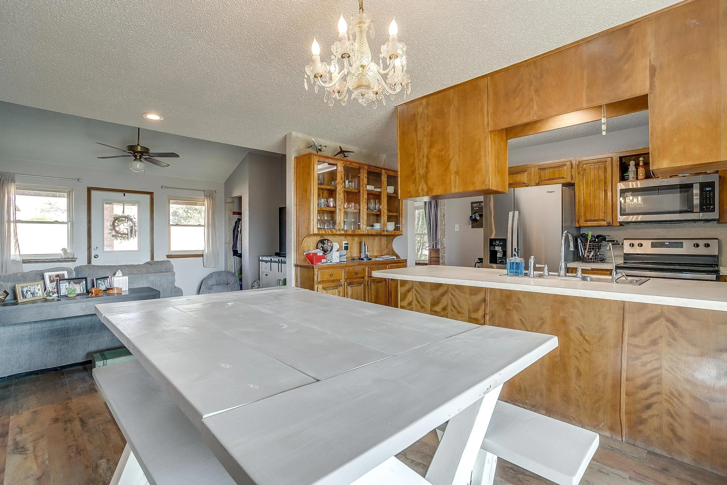 7636 BEN DAY MURRIN | FORT WORTH, TX 76110 — The Ashton Agency