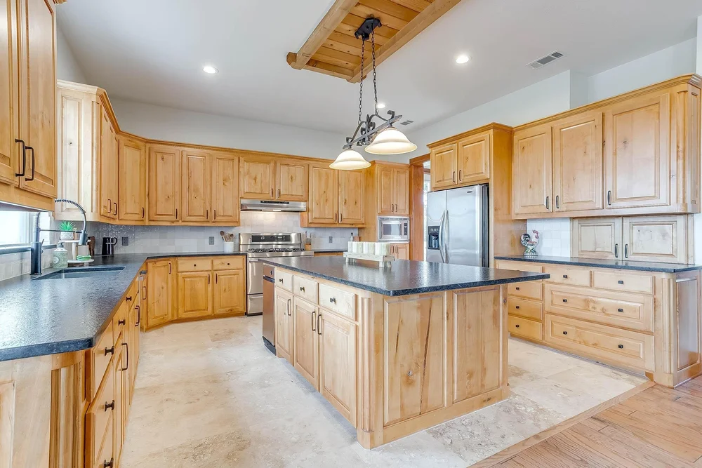DBAR6 RANCH | LIPAN, TX 76462 — The Ashton Agency
