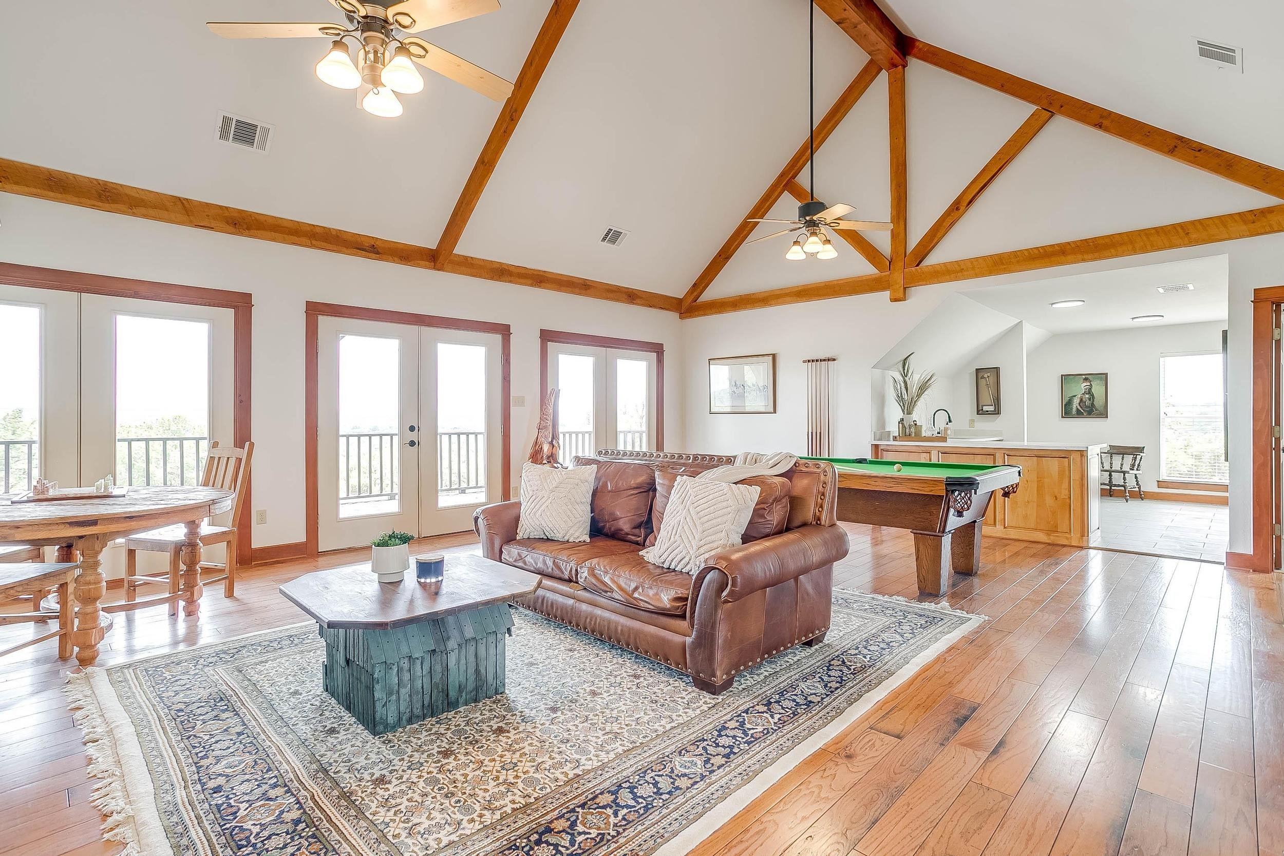 DBAR6 RANCH | LIPAN, TX 76462 — The Ashton Agency