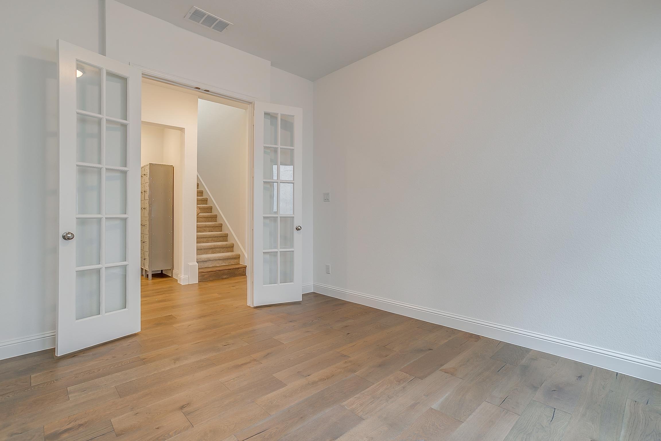 4200 Walnut Grove Lane (25 of 60).jpg