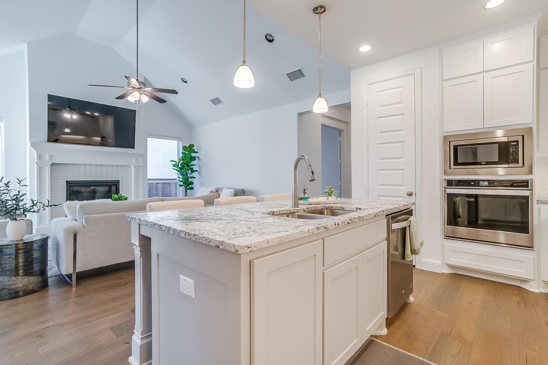 4200 Walnut Grove Lane (49 of 60).jpg