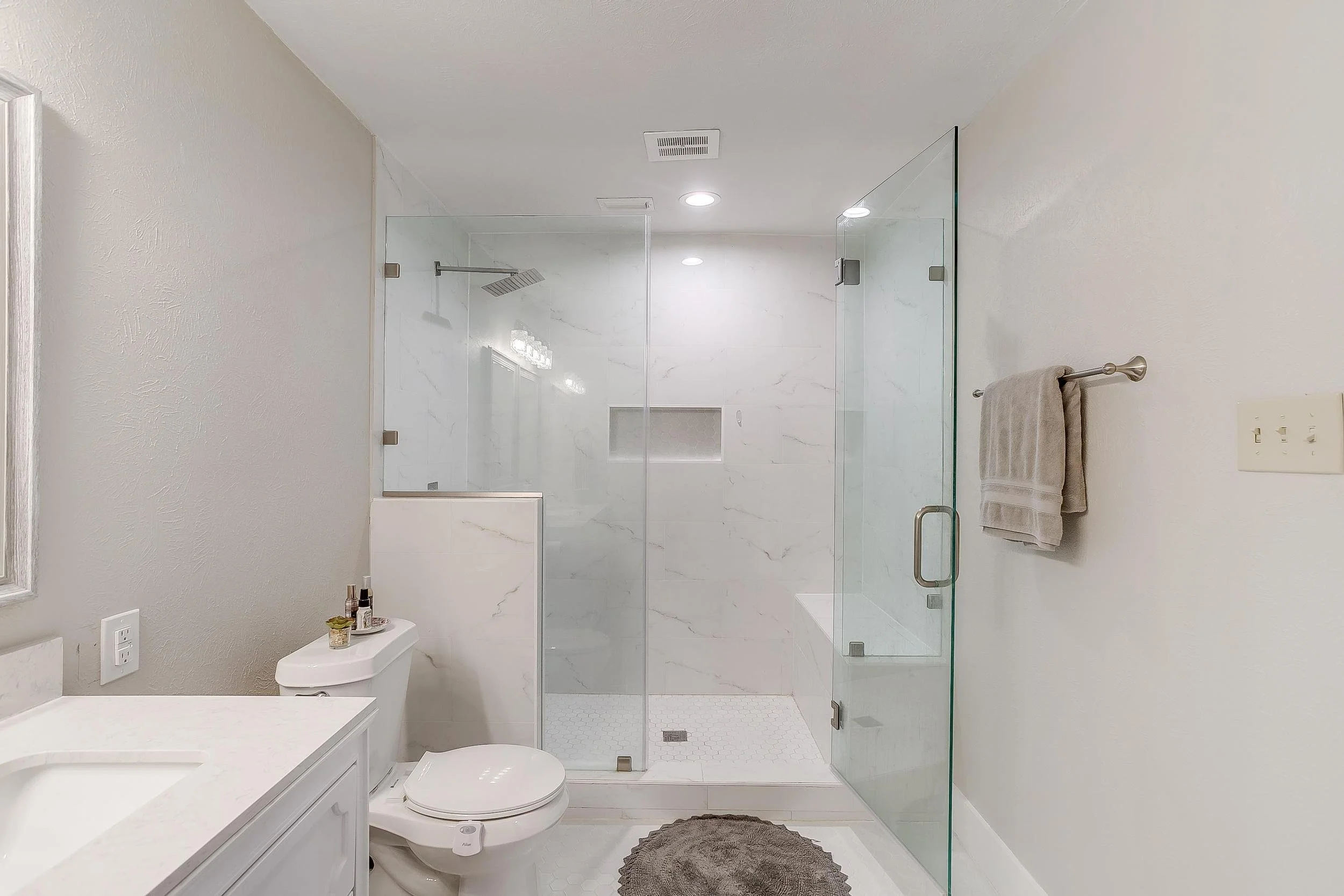 1808 Ems Rd W (28 of 54).jpg