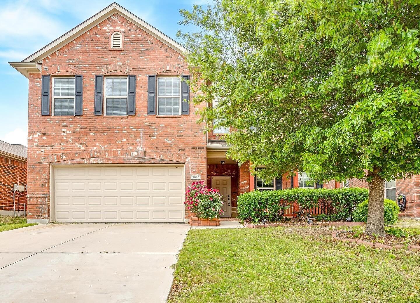 Don&rsquo;t miss out on this updated two-story brick home! With 5 bedrooms featuring new carpet, a downstairs office, plus versatile spaces and a media room, there&rsquo;s room for everyone. Located in the esteemed Keller ISD, this move-in-ready gem 