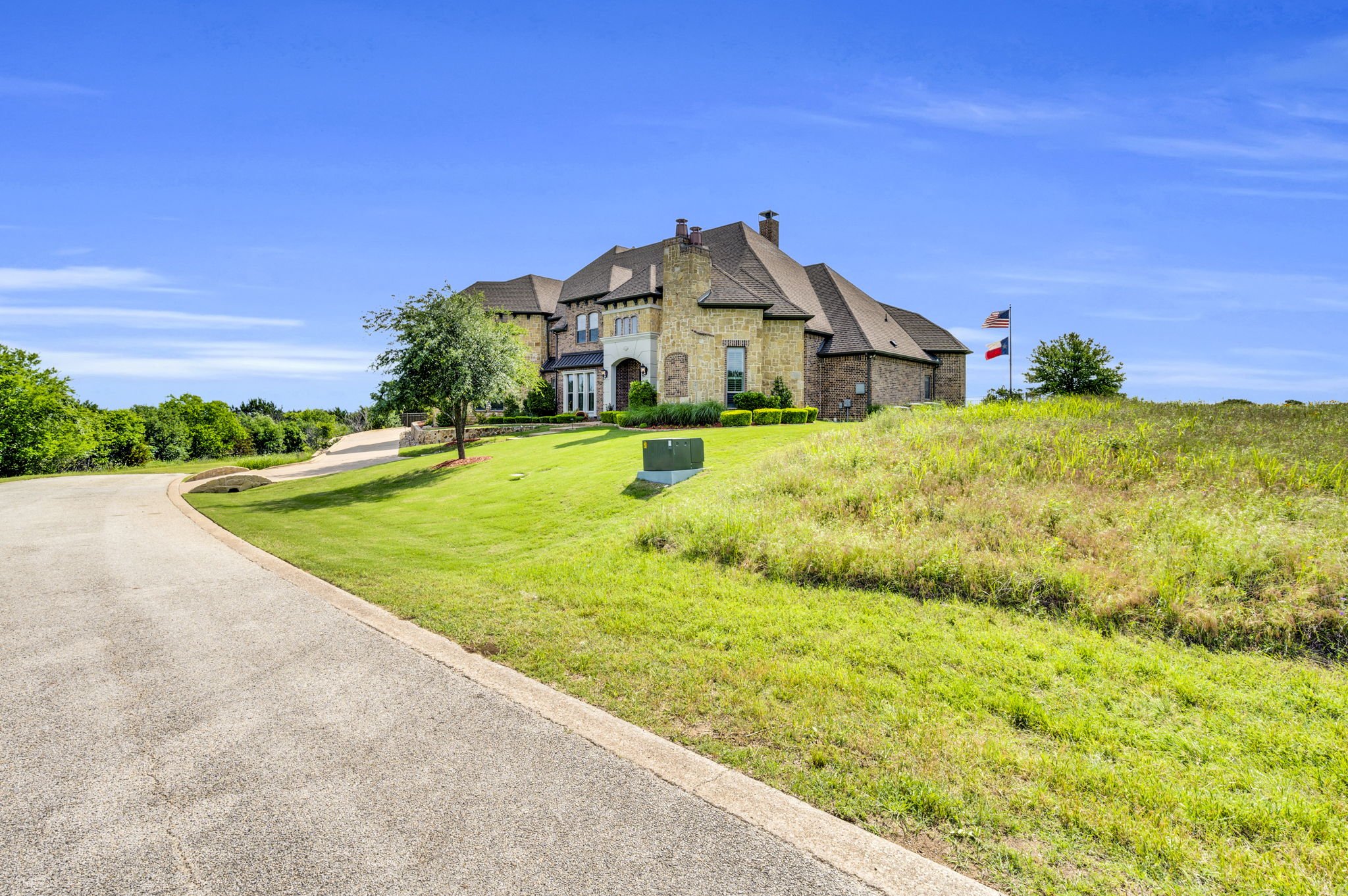5-web-or-mls-photo-9.jpg