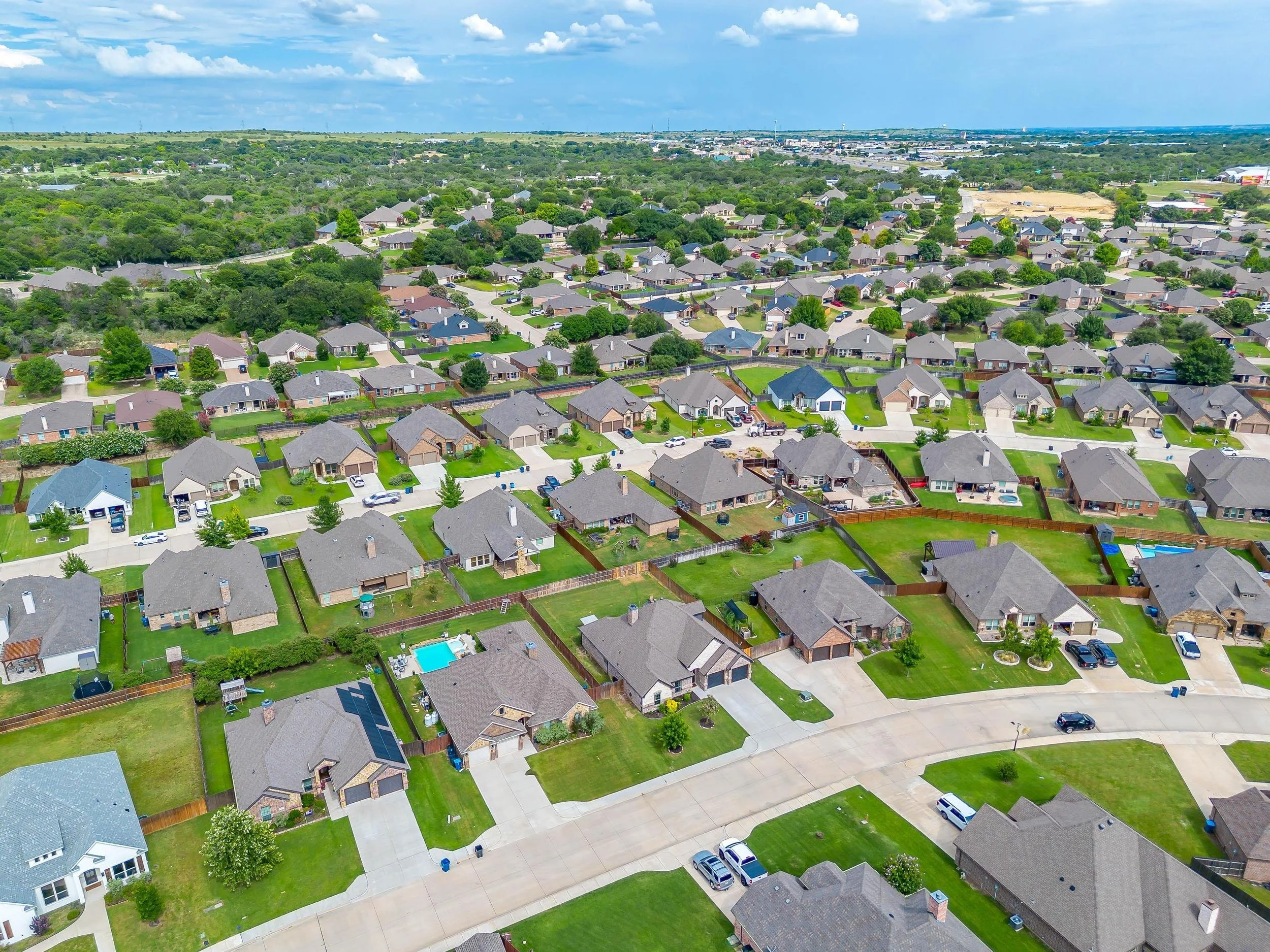 136 Kentucky Dr-1.jpg