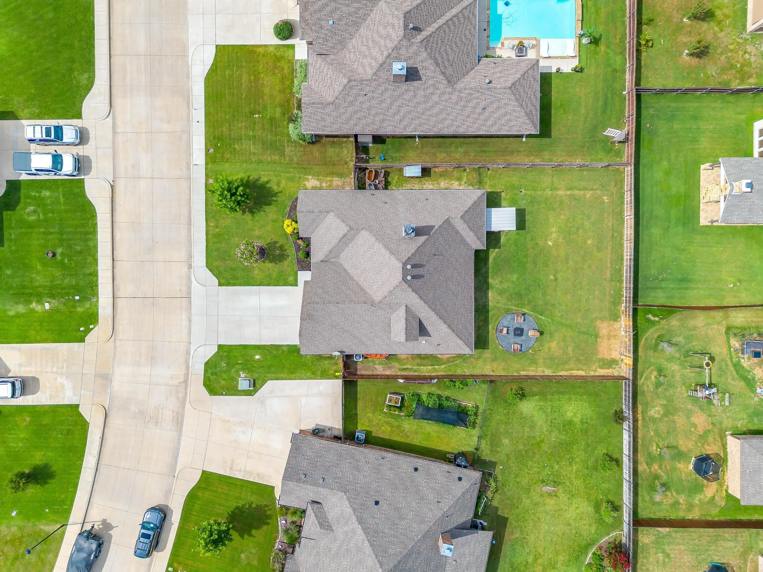 136 Kentucky Dr-9.jpg