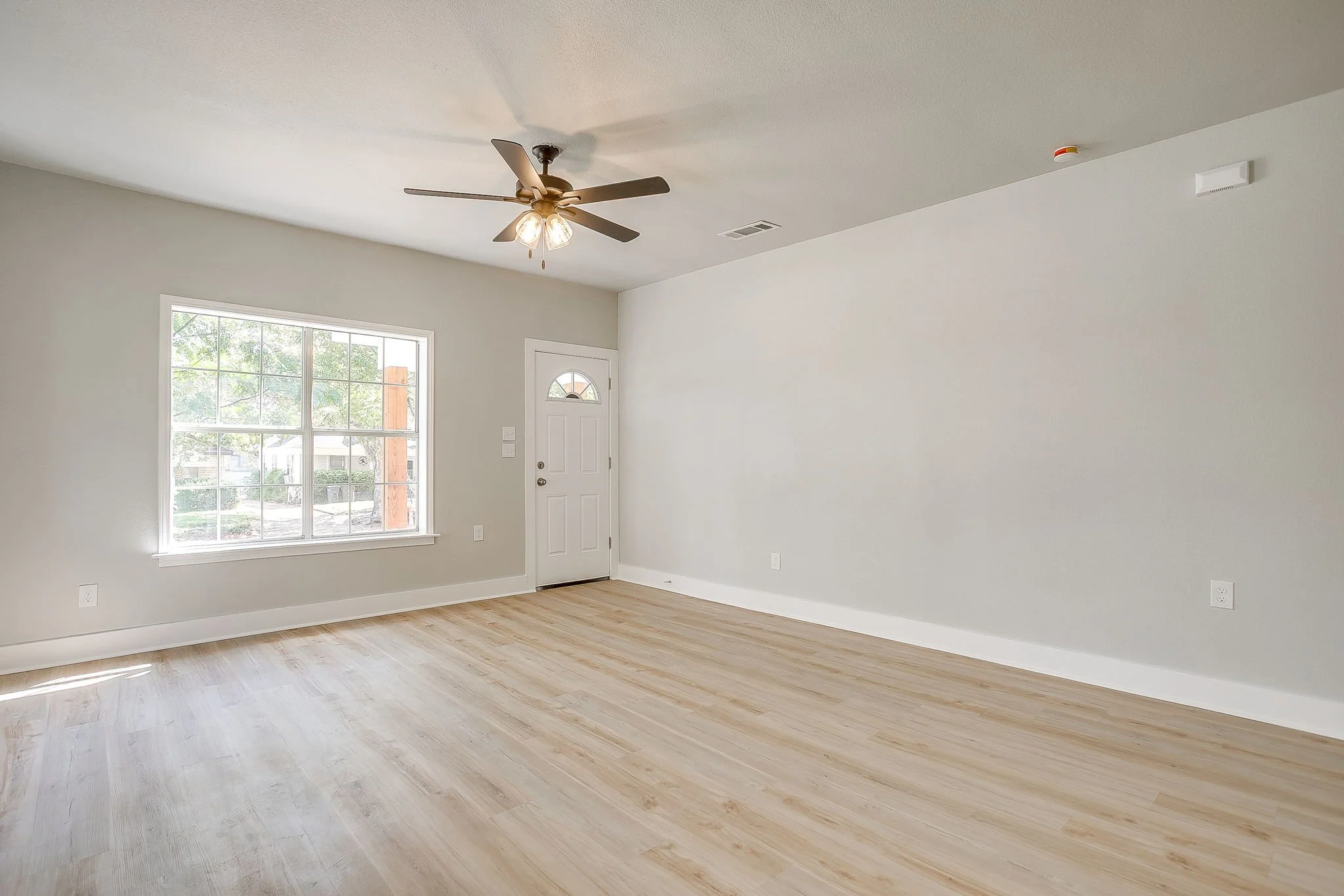 1621 Lincoln Ave (14 of 40).jpg