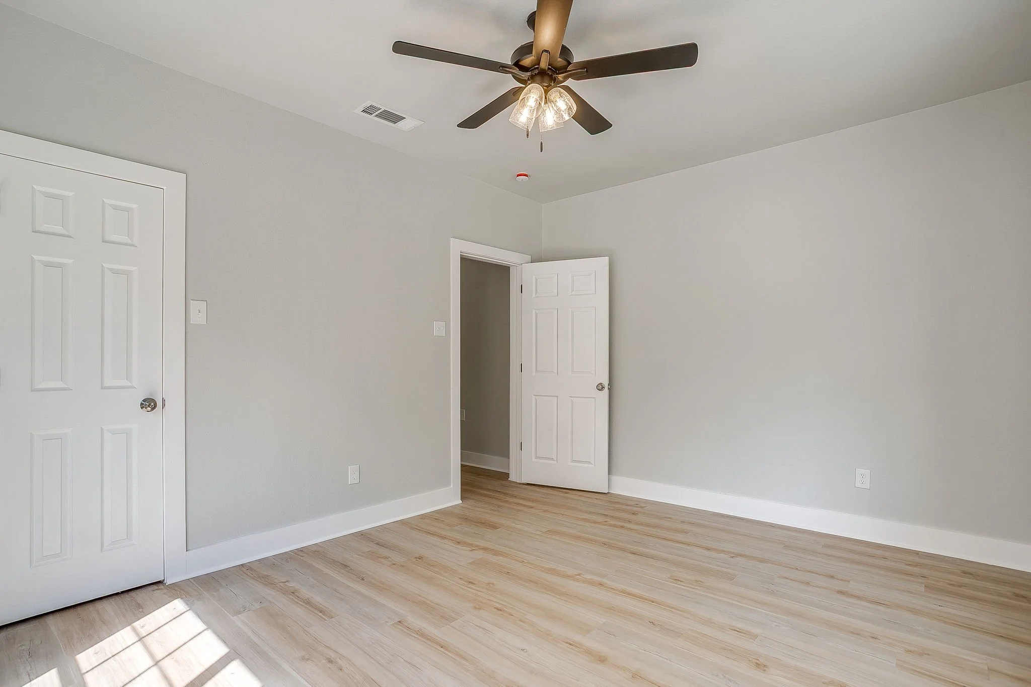 1621 Lincoln Ave (30 of 40).jpg