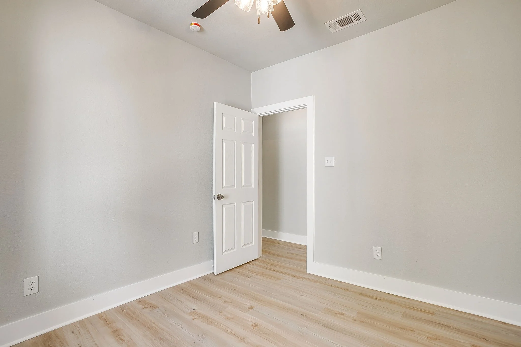 1621 Lincoln Ave (33 of 40).jpg