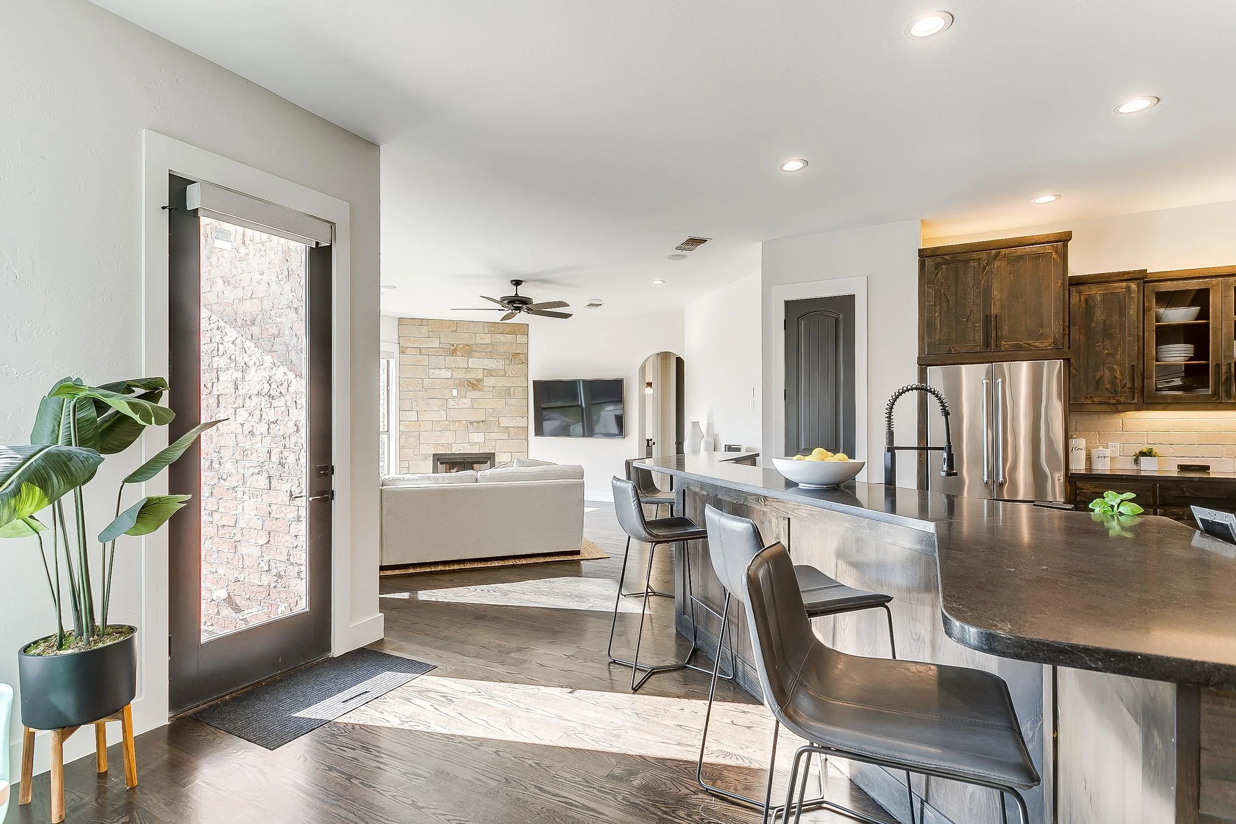 500 Diamond Point Drive (44 of 56).jpg