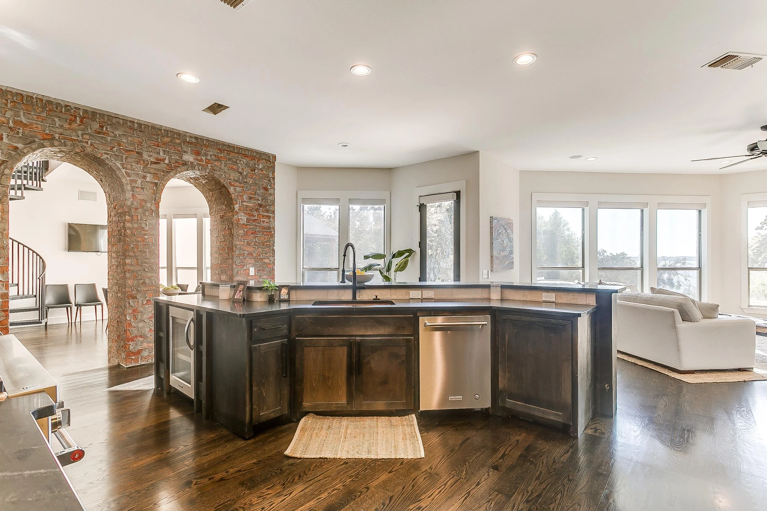 500 Diamond Point Drive (47 of 56).jpg