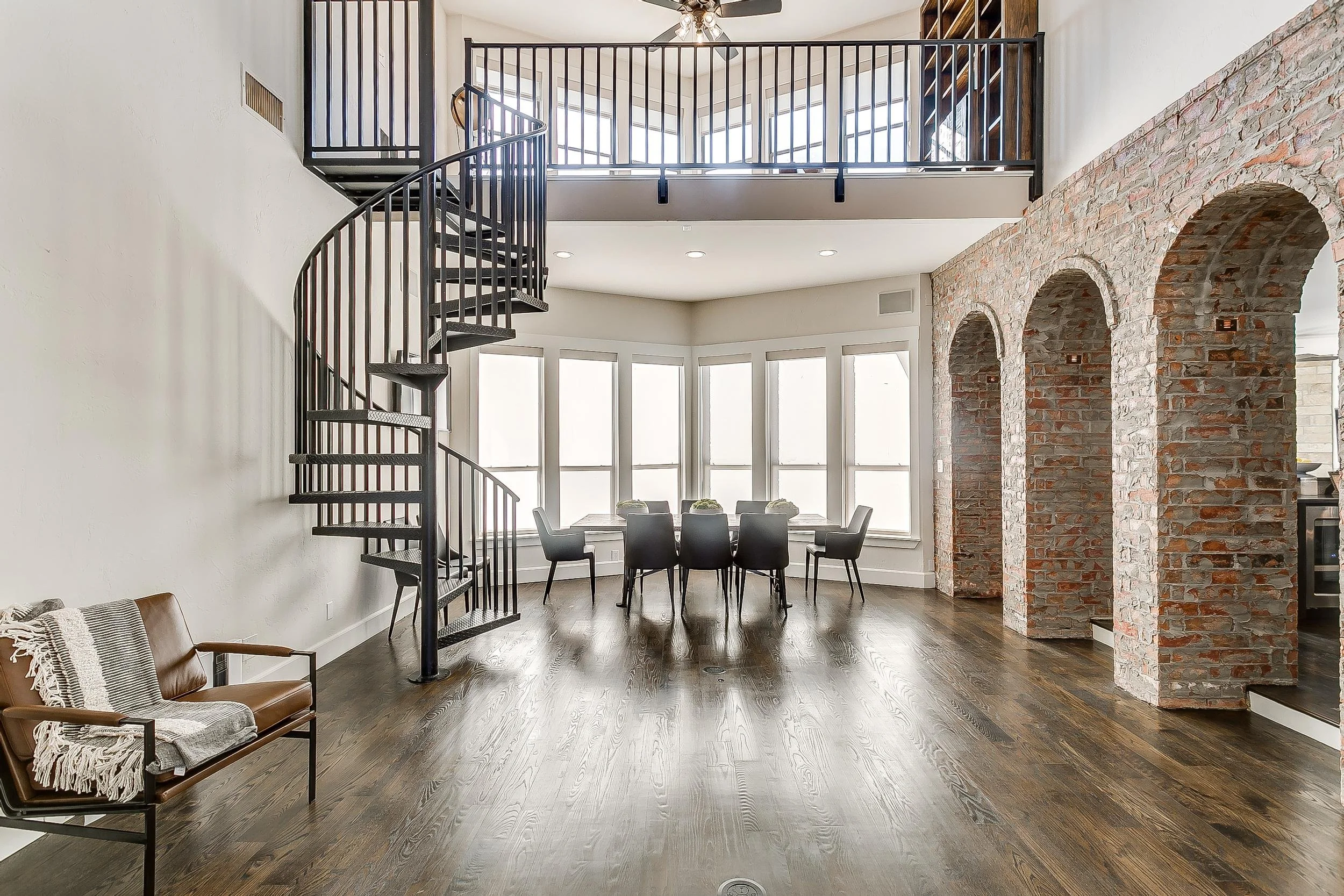 500 Diamond Point Drive (50 of 56).jpg