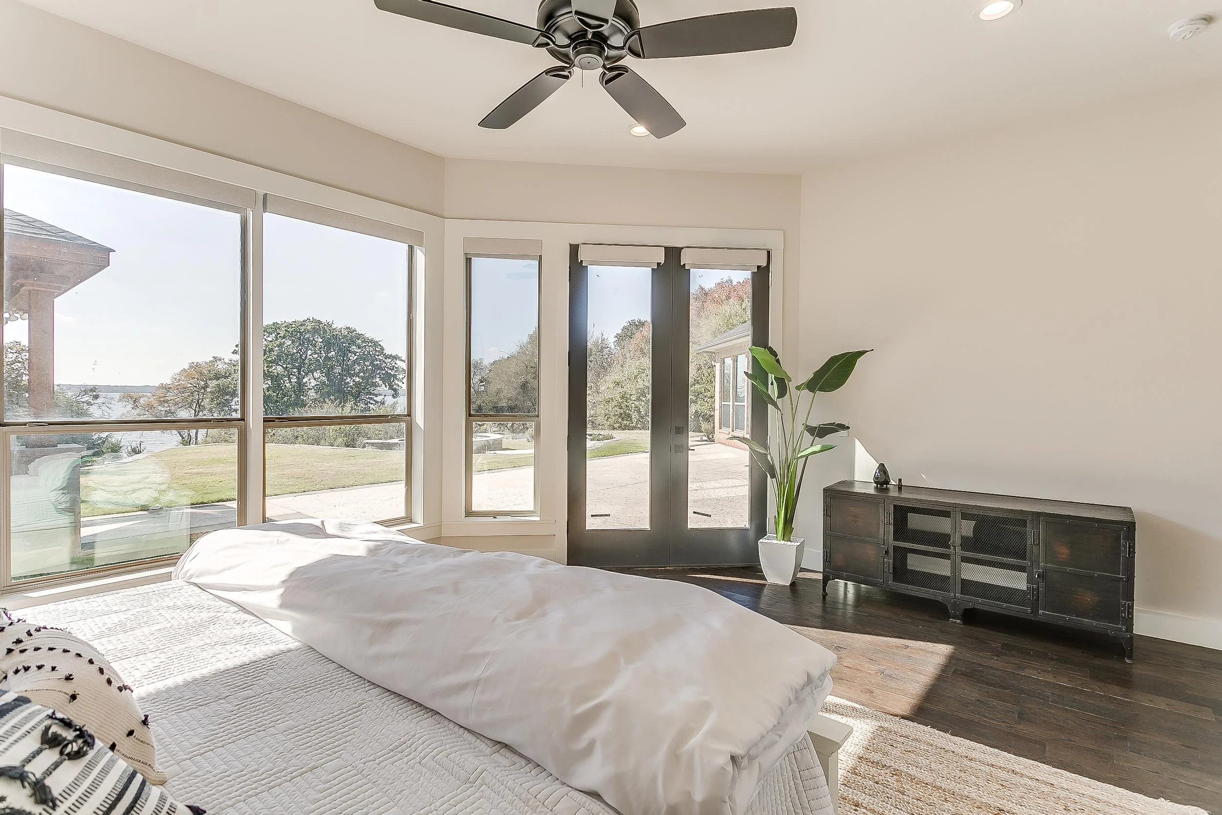 500 Diamond Point Drive (16 of 56).jpg