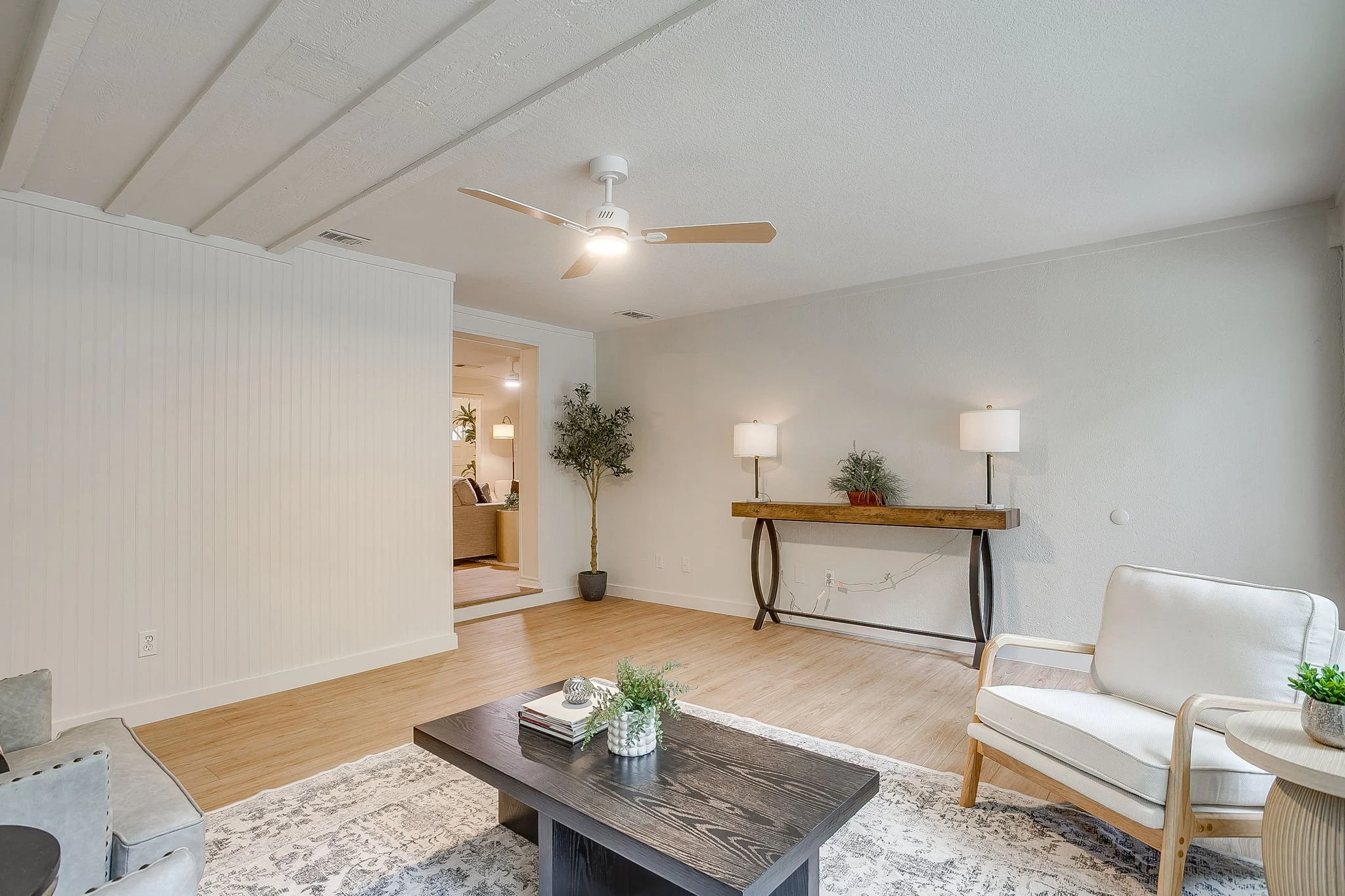 1909 Windlea Dr (21 of 46).jpg