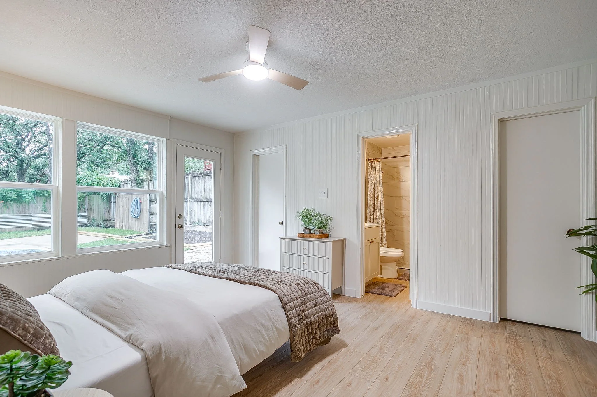 1909 Windlea Dr (22 of 46).jpg
