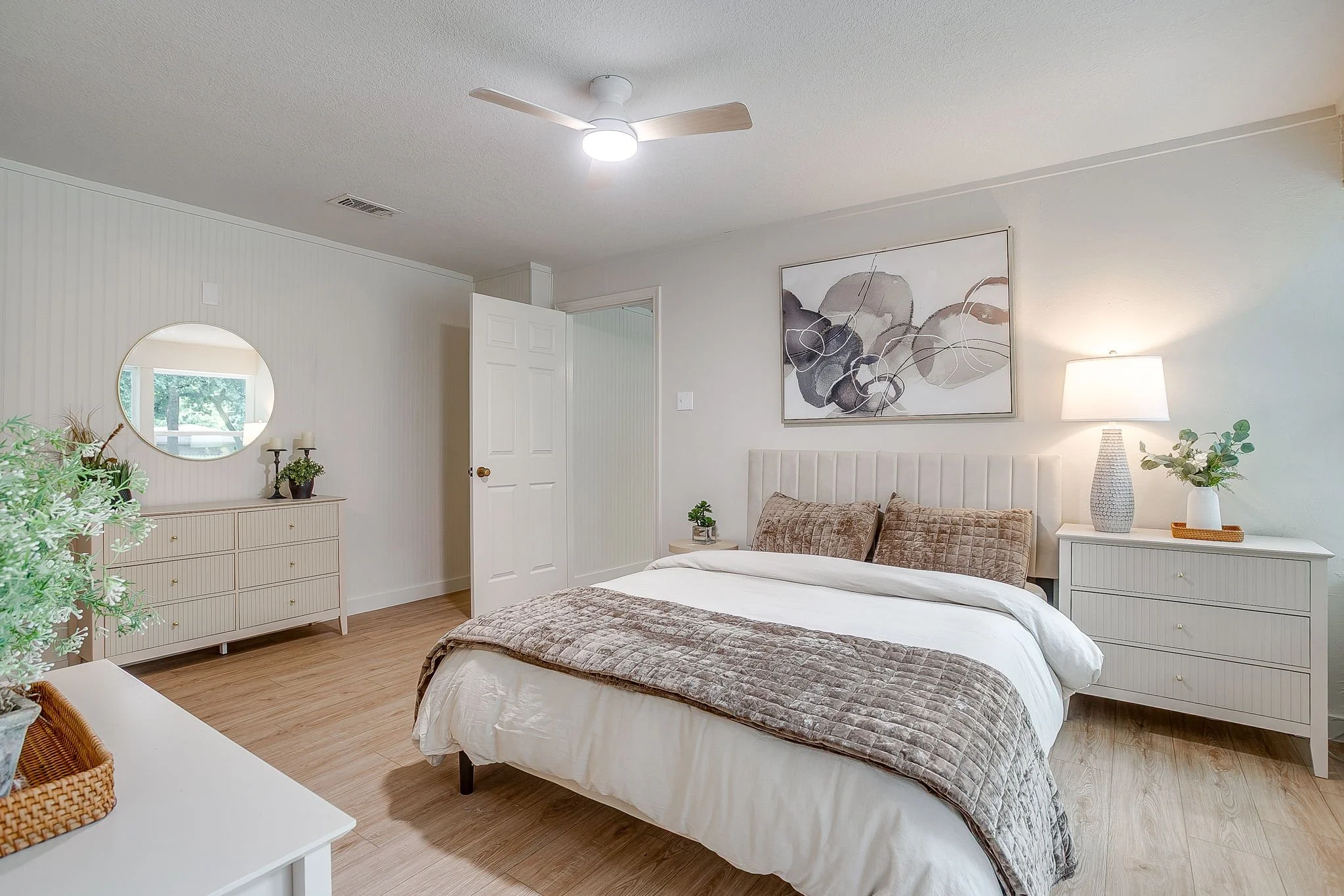 1909 Windlea Dr (23 of 46).jpg