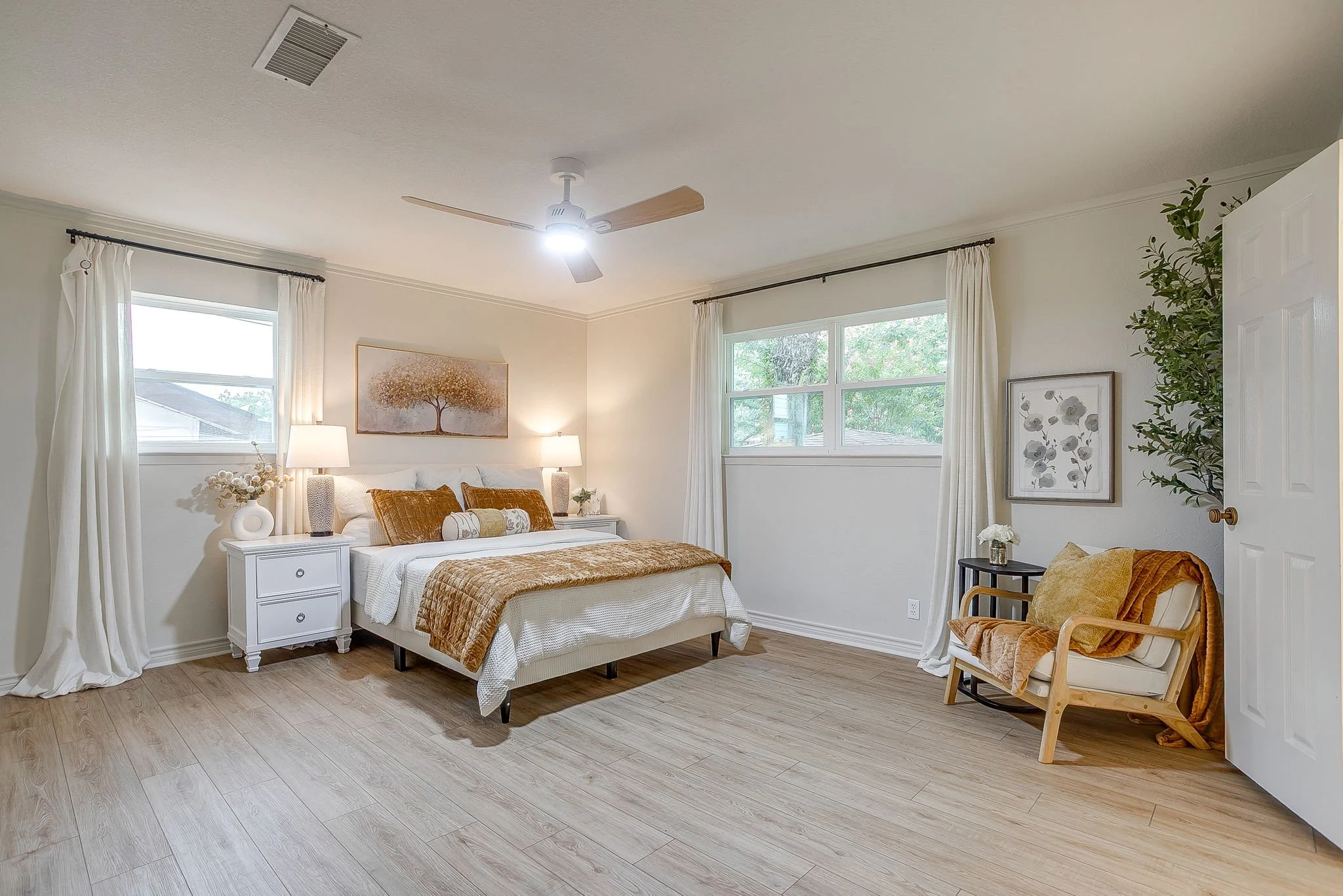 1909 Windlea Dr (25 of 46).jpg