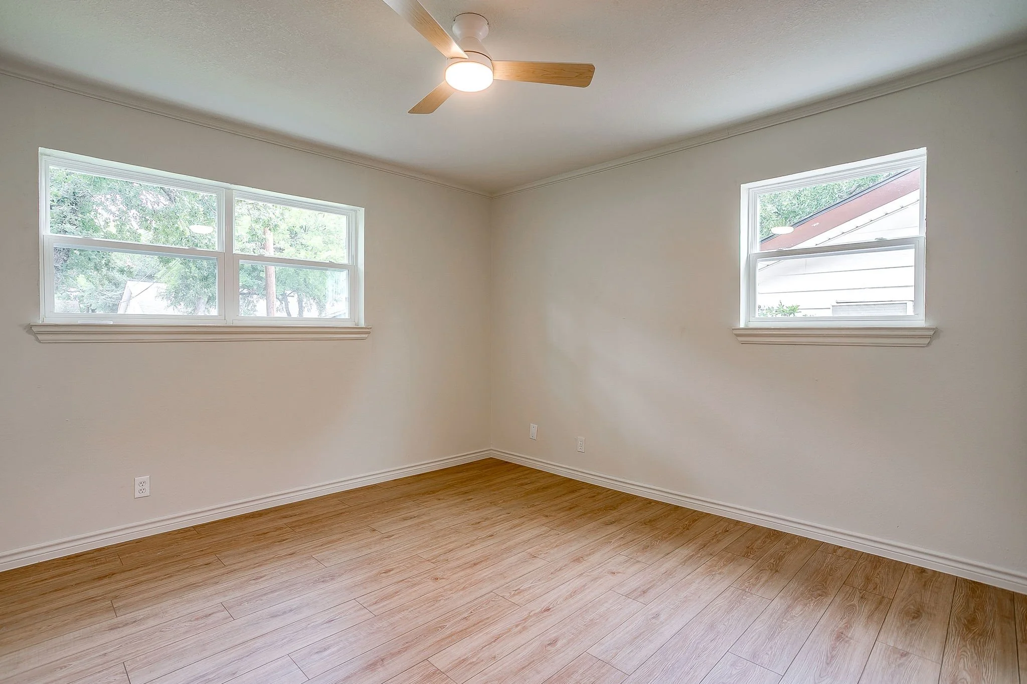 1909 Windlea Dr (32 of 46).jpg