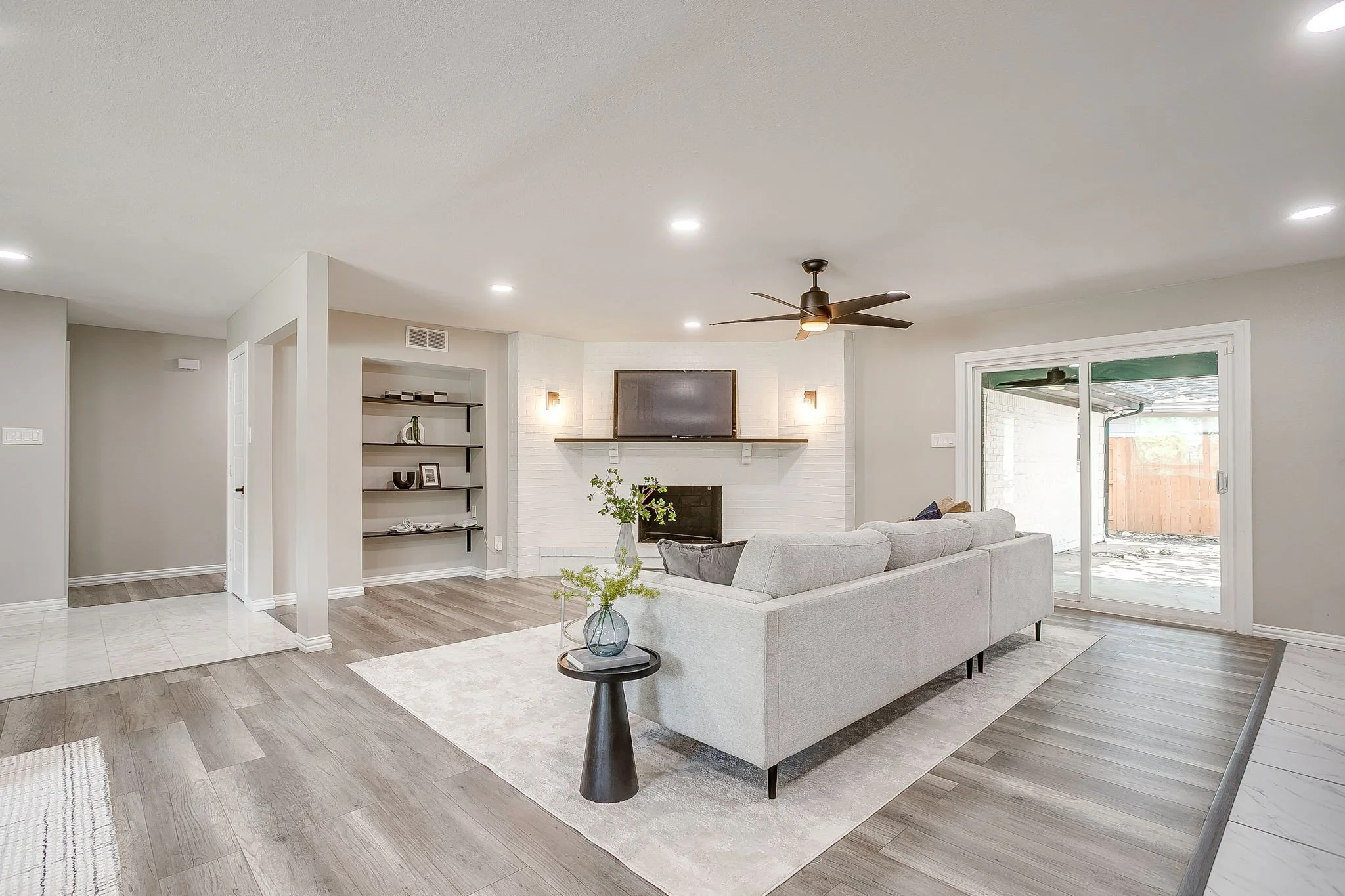 2536 Daisy Ln (13 of 45).jpg