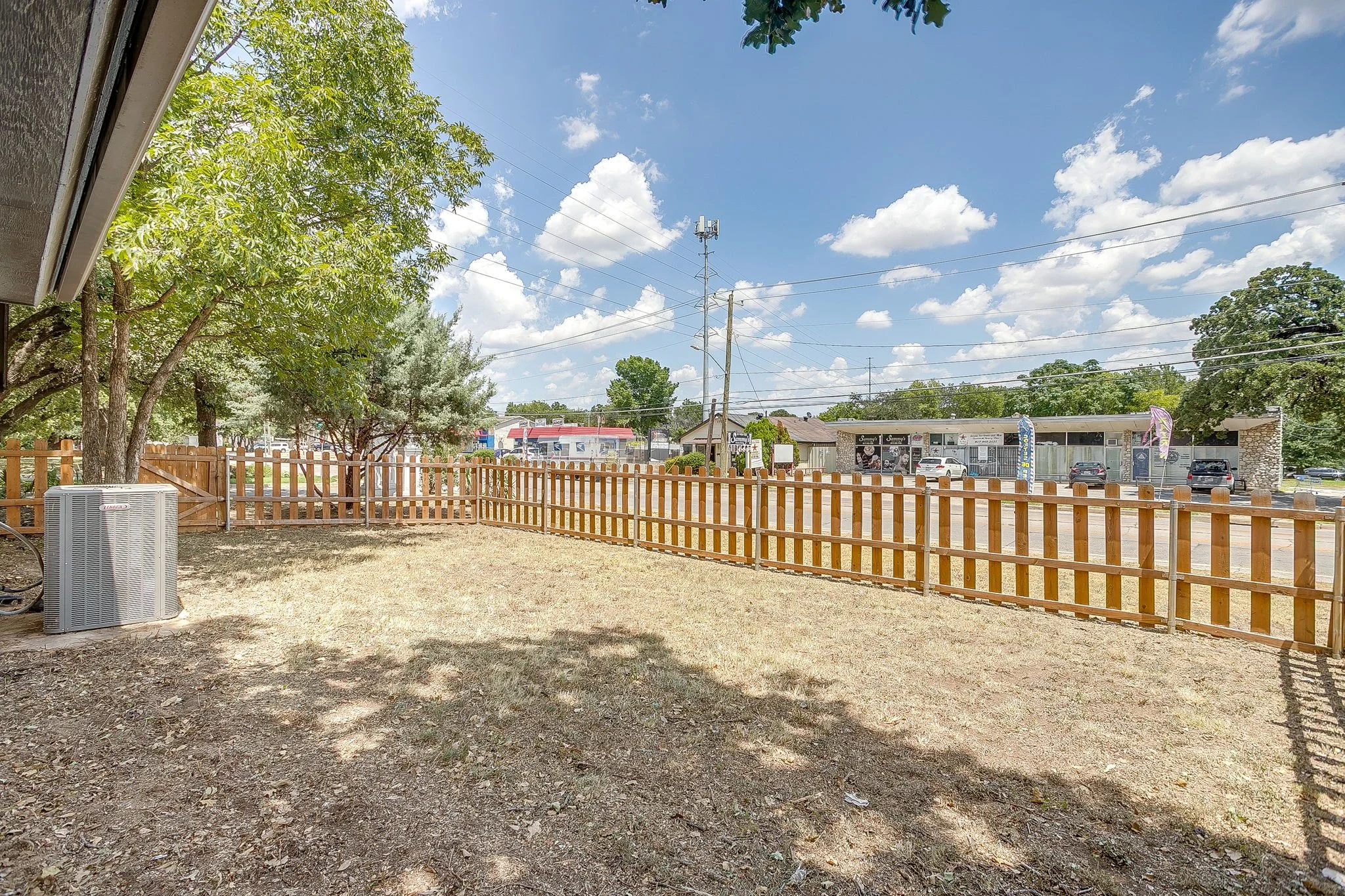 2536 Daisy Ln (43 of 45).jpg