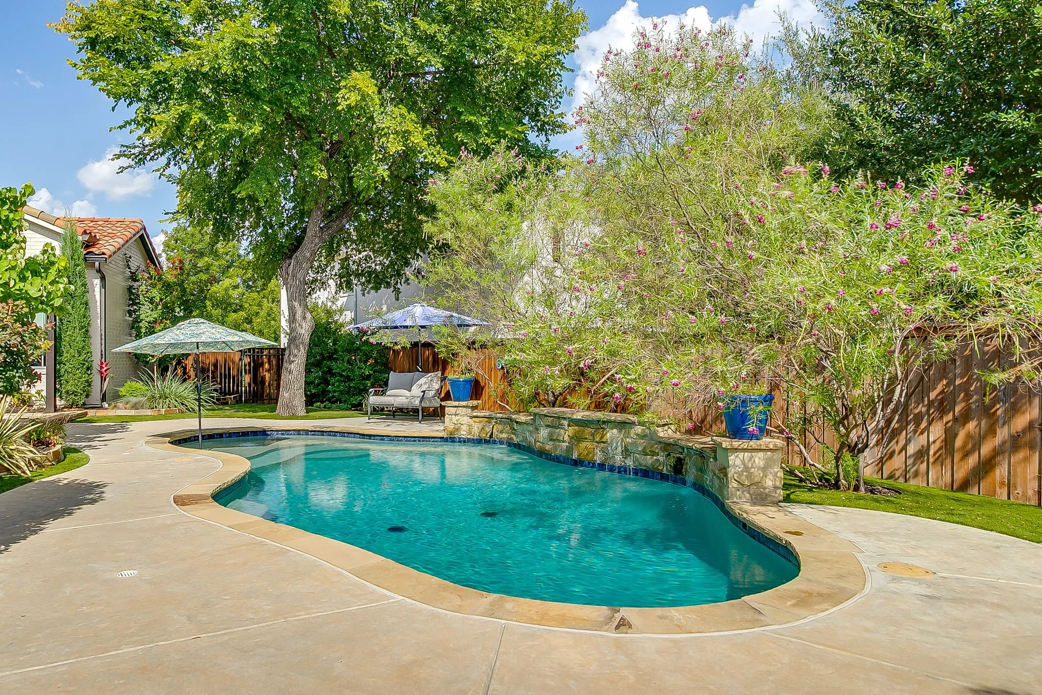 Copy of 140 Pineland Pl (81 of 87).jpg