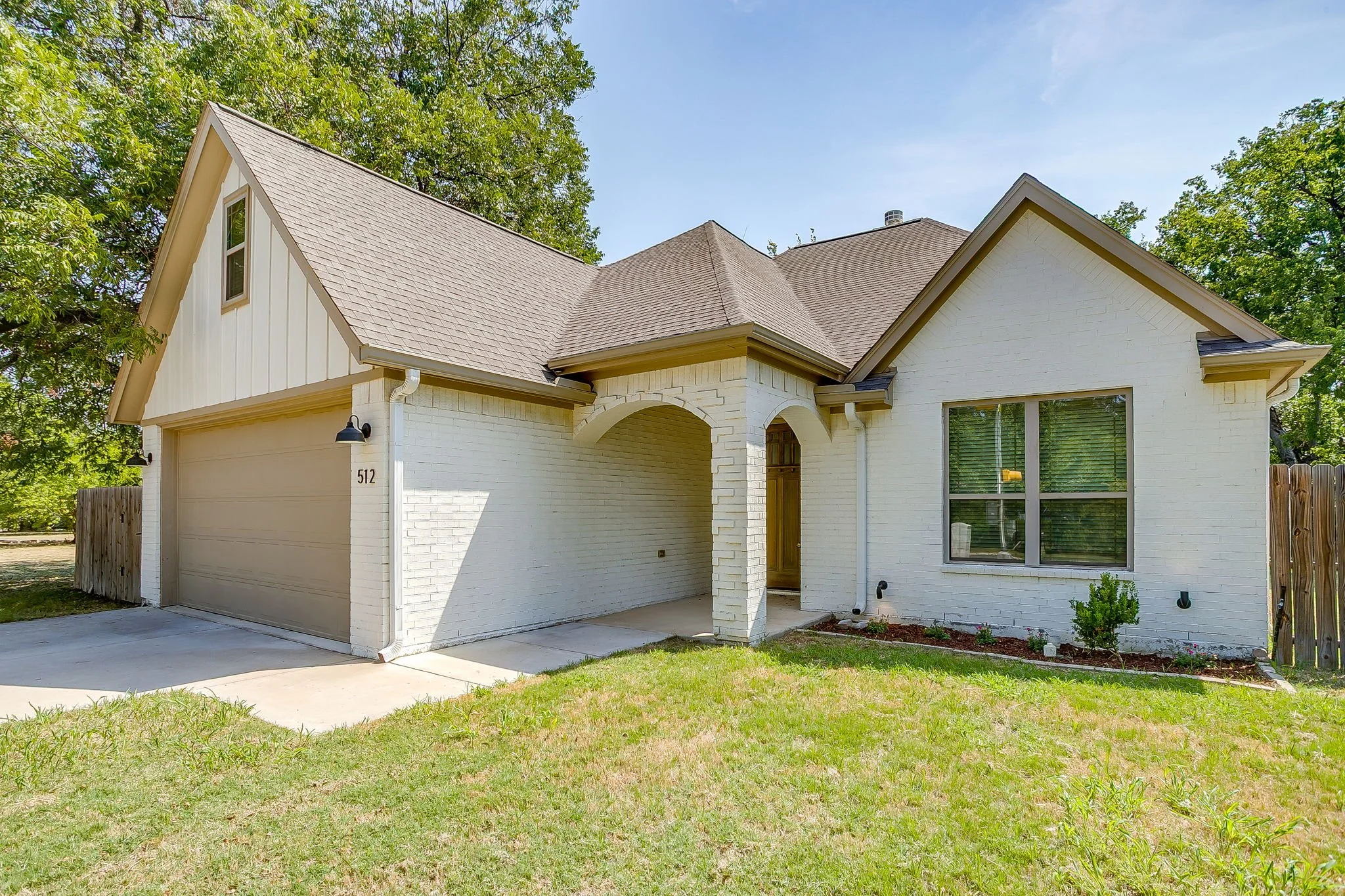 512 Isbell Rd (6 of 40).jpg