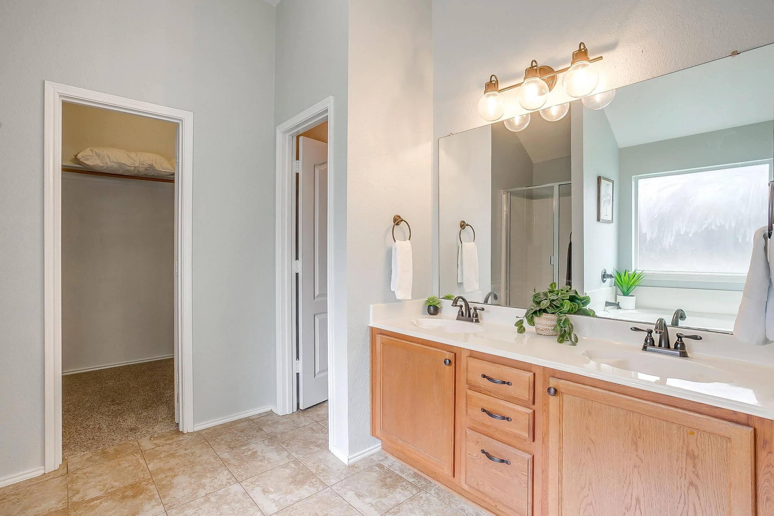 3107 Meandering Way (46 of 59).jpg