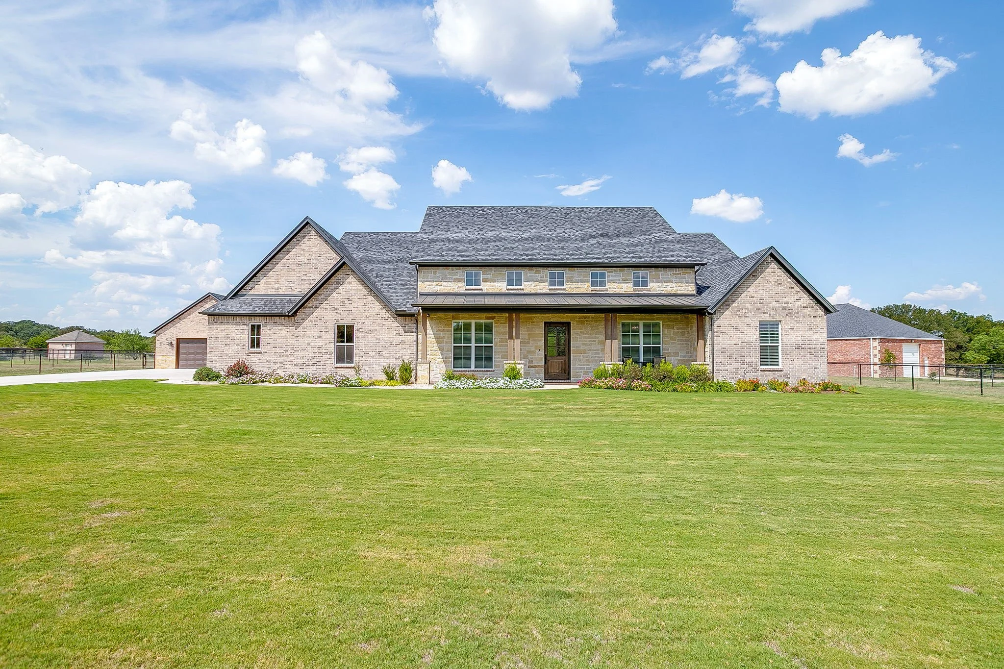 420 Cattlebaron Parc Dr (18 of 68).jpg