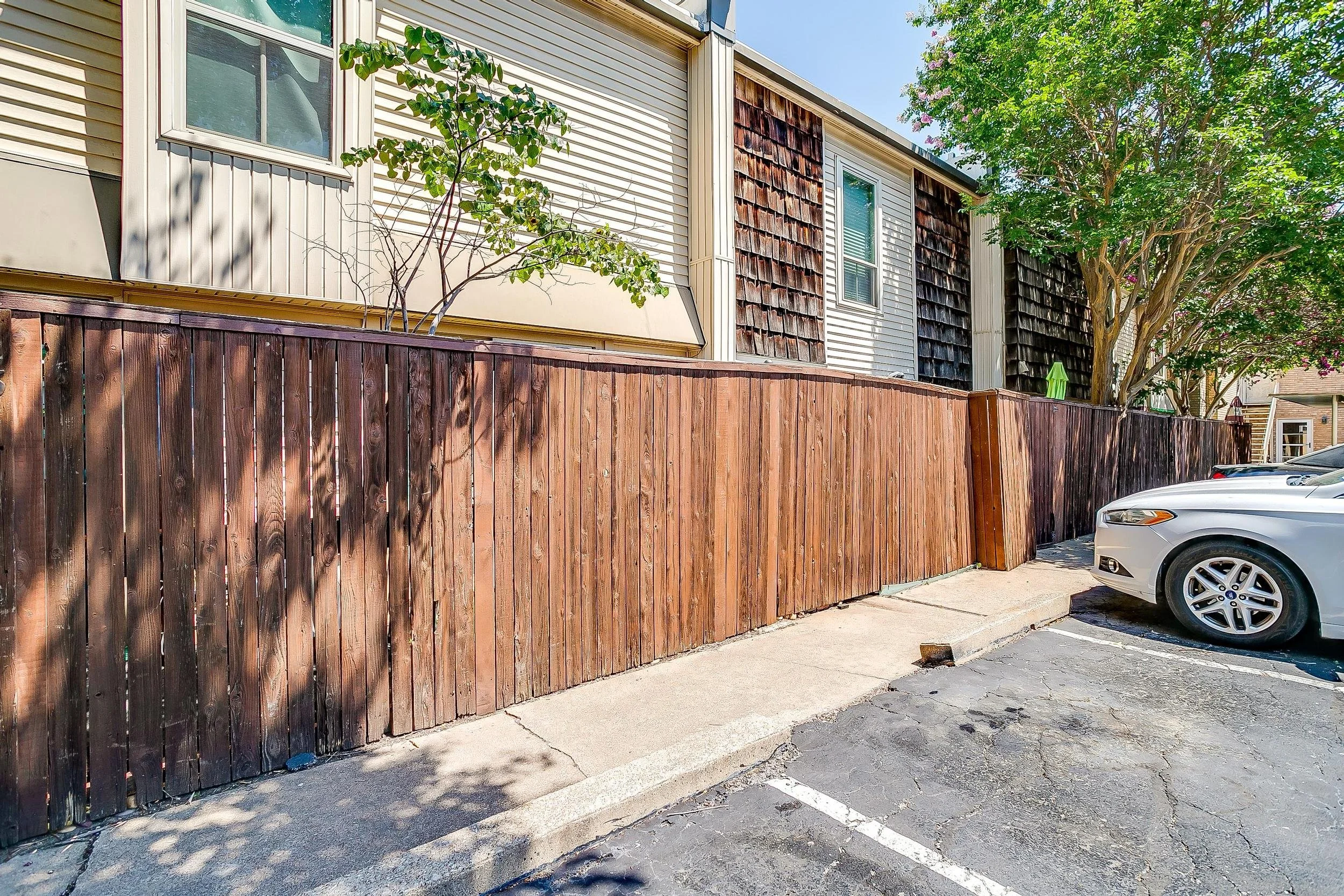 2710 Douglas Ave. (43 of 43).jpg