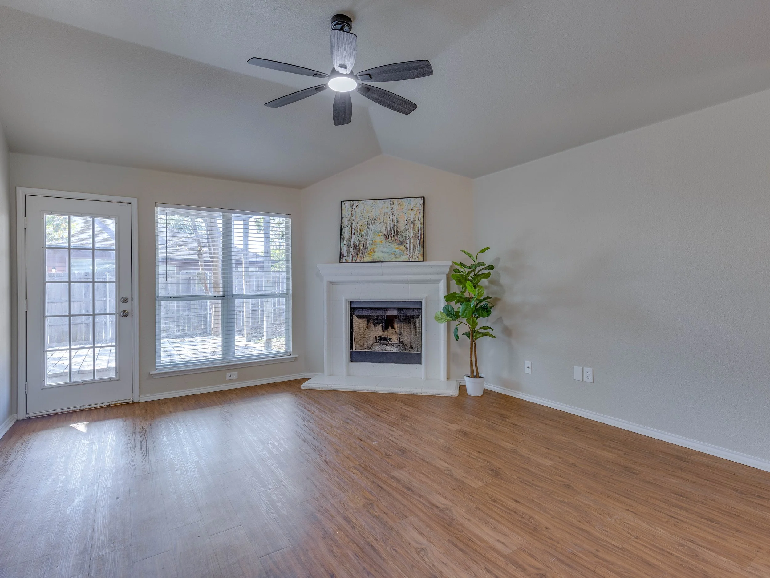 023 Living Room.jpg