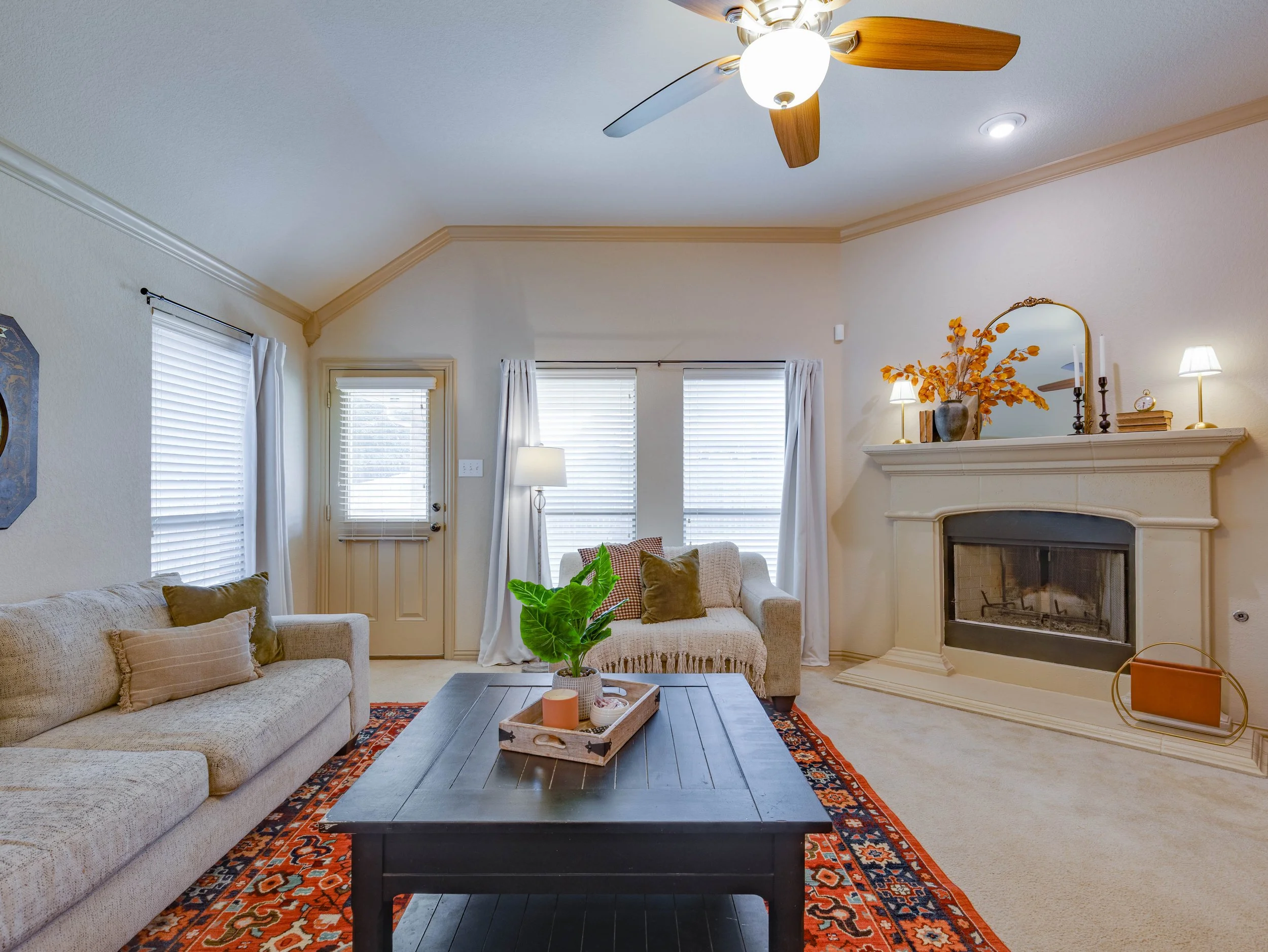 030 Living Room.jpg