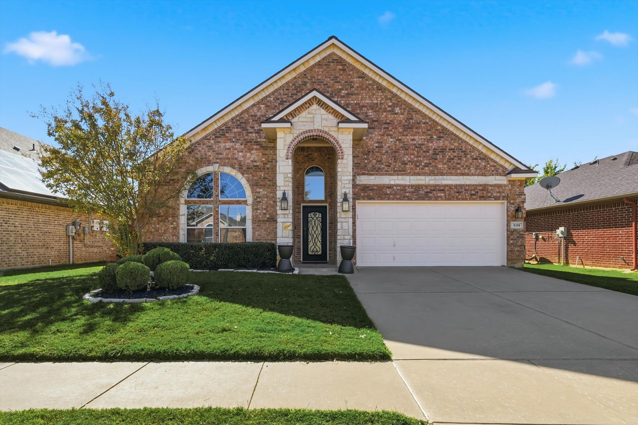 Copy of 03-8308 Fall Crest Dr Final-3.jpg