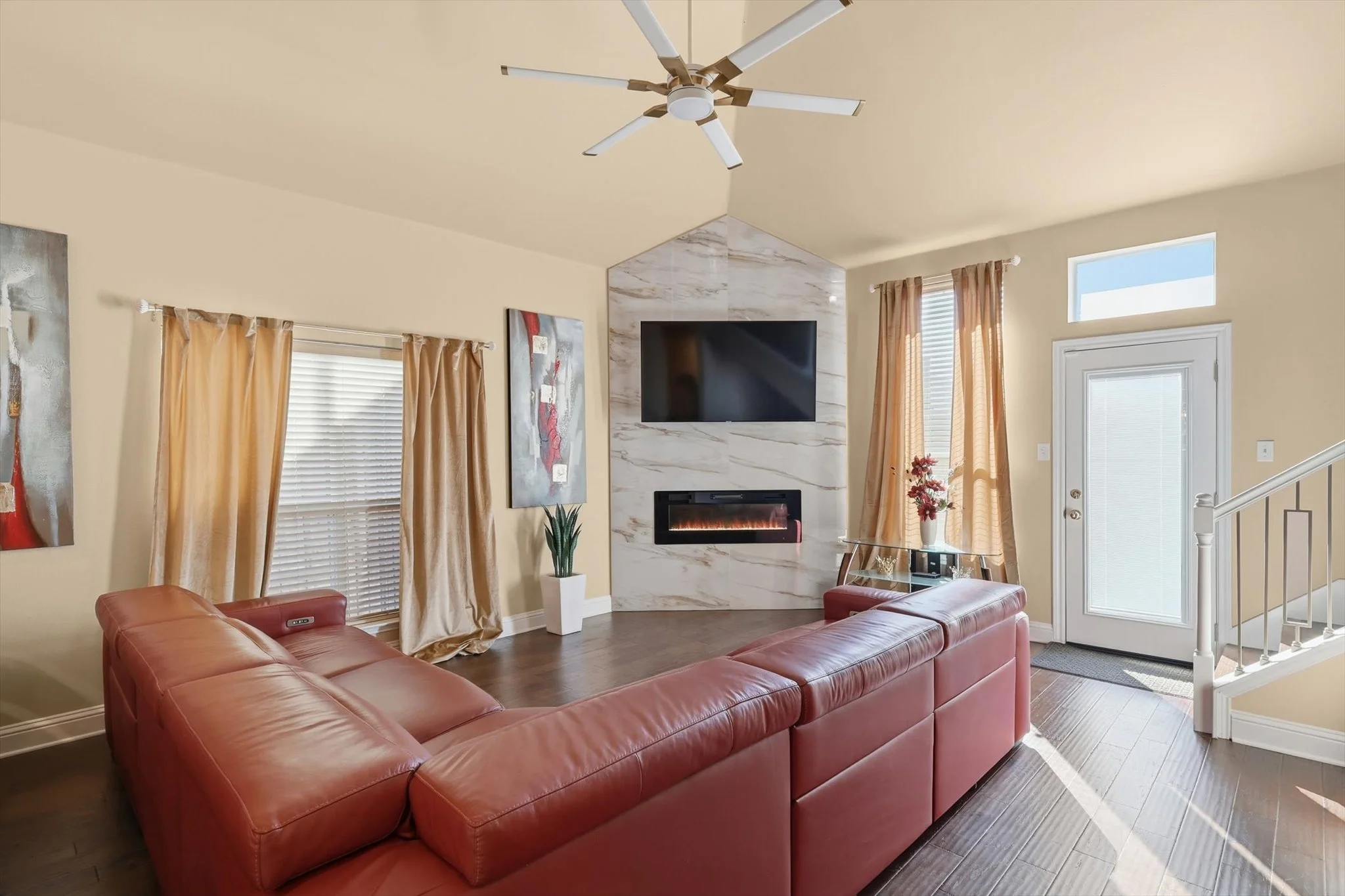 Copy of 23-8308 Fall Crest Dr Final-23.jpg