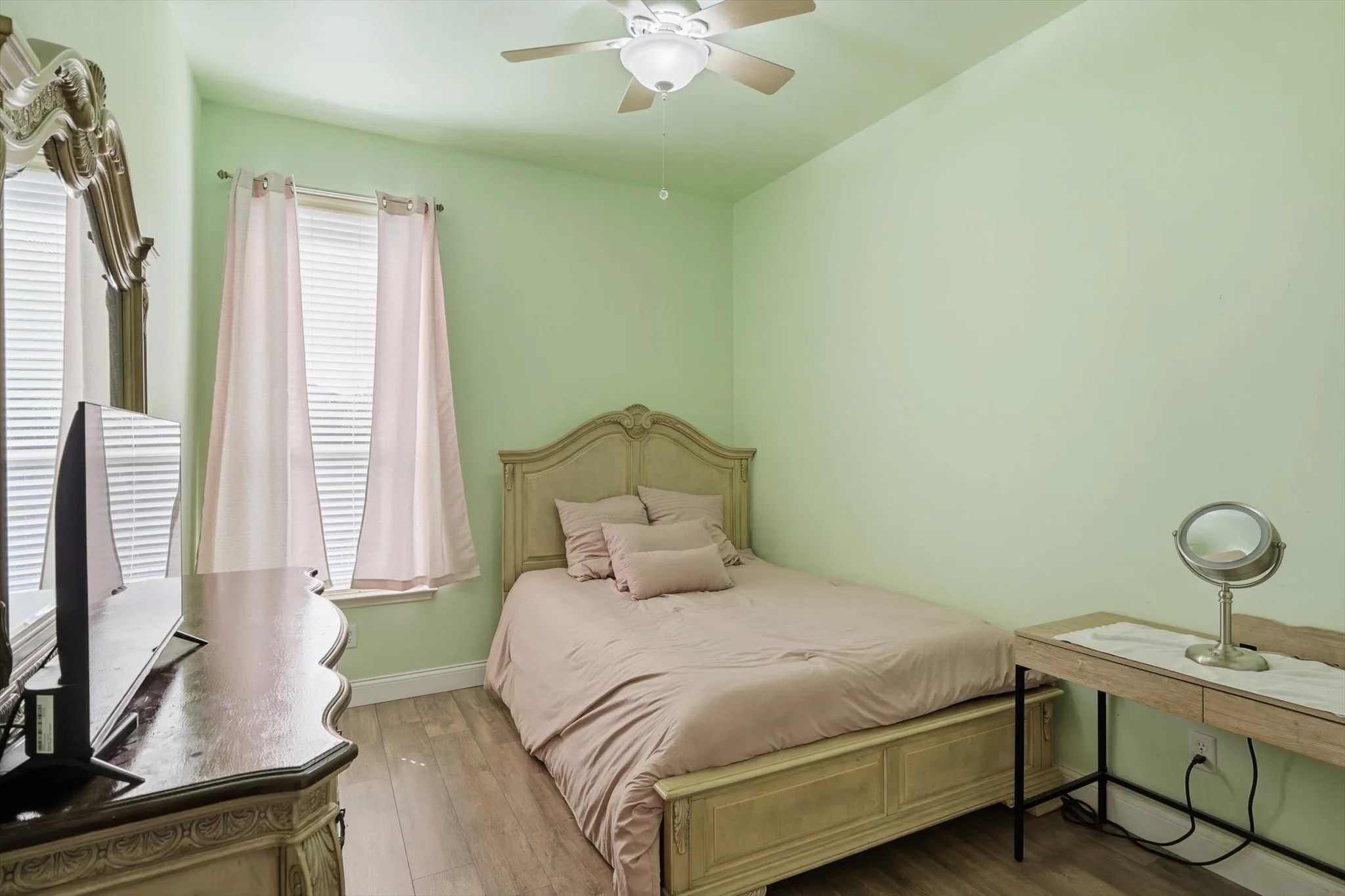 Copy of 36-8308 Fall Crest Dr Final-36.jpg