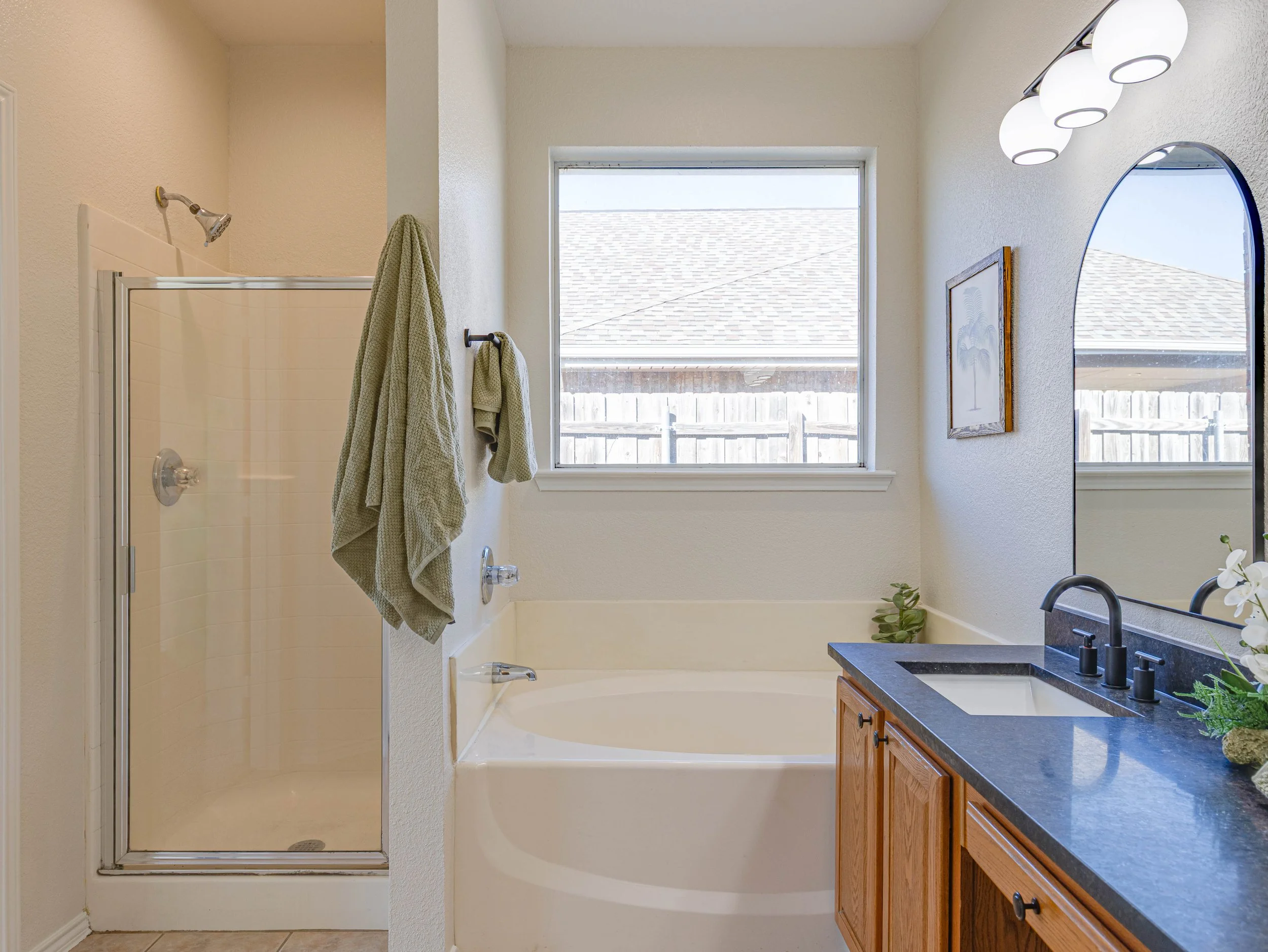 024 Primary Bathroom - 8701 Gaines.jpg