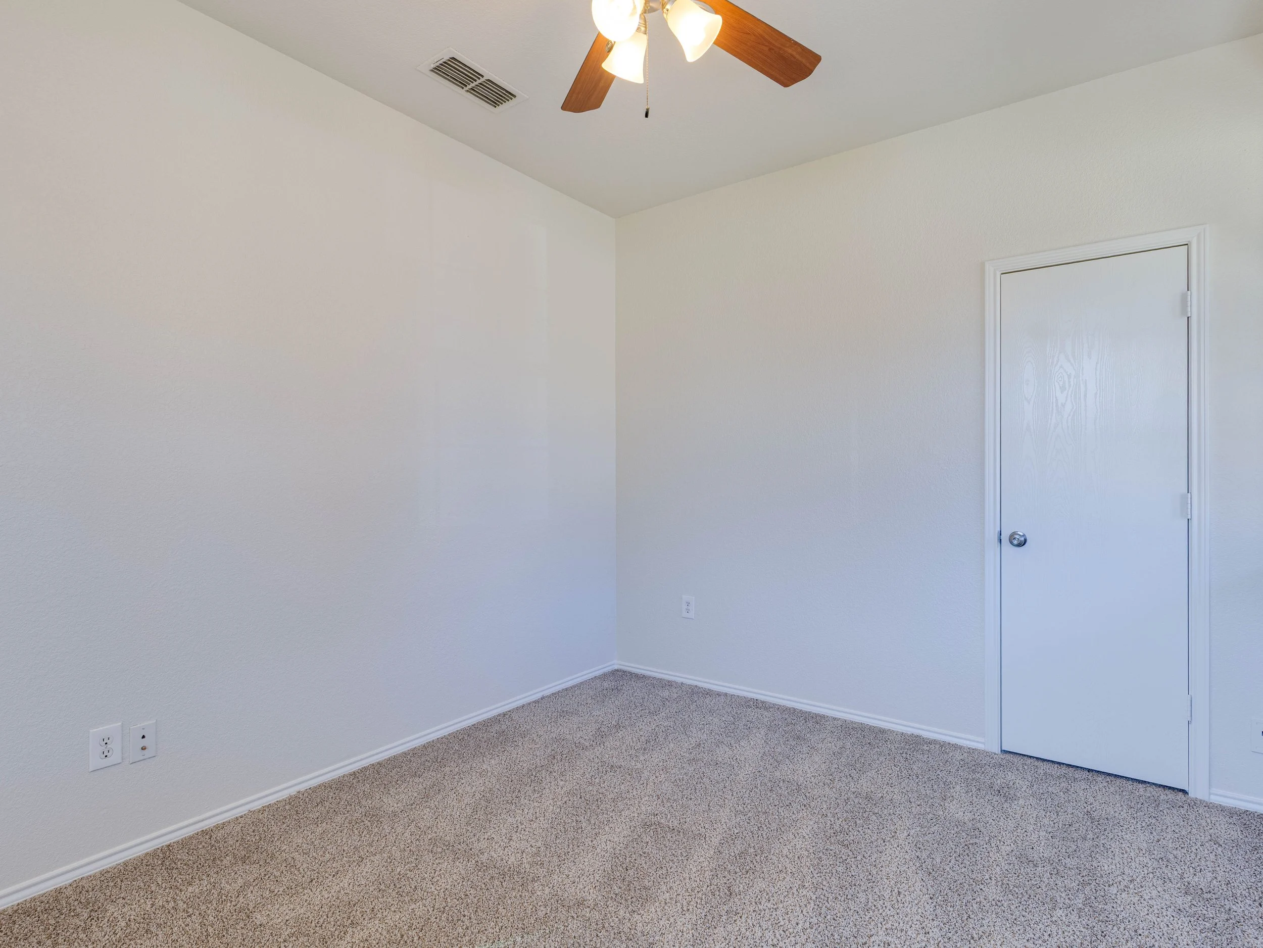 029 Bedroom 1 - 8701 Gaines.jpg