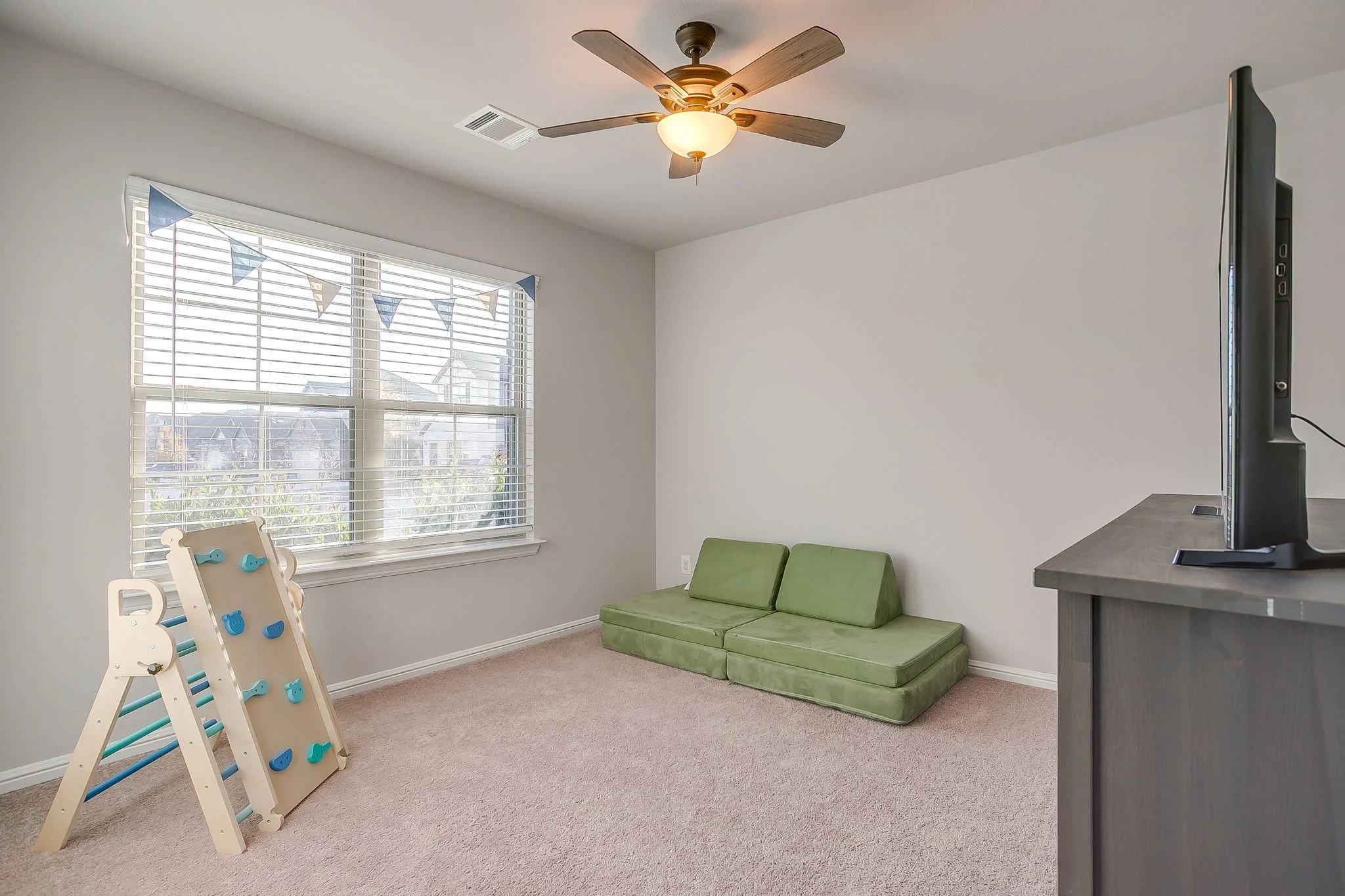 8805 Bronze Meadow Dr (24 of 44).jpg