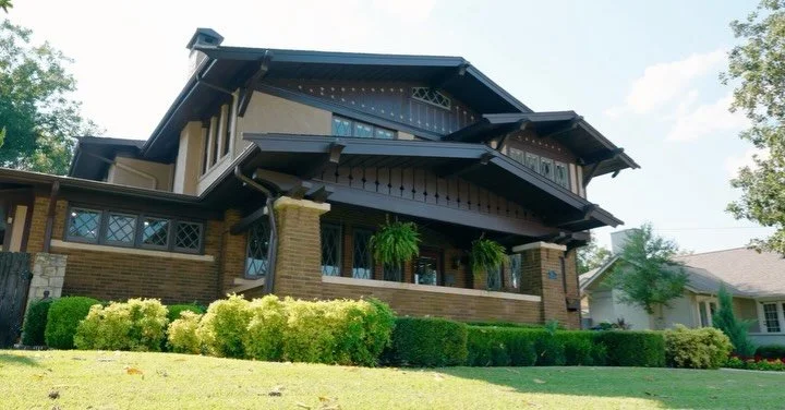 A historic landmark. An investor&rsquo;s opportunity.

Built in the early 1900s, 306 Prairie Avenue sits on one of Cleburne&rsquo;s most historic streets and offers rare architectural character with long-term value. This is the kind of property that&