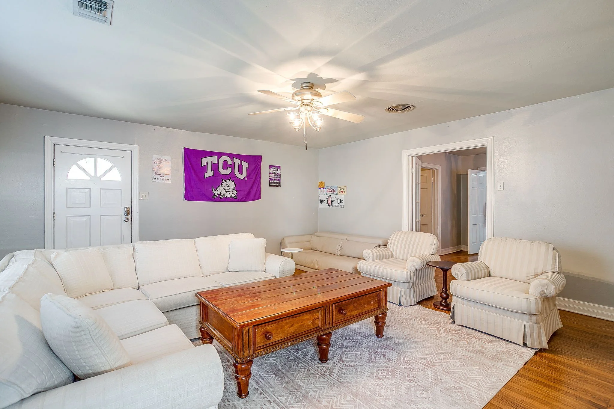 3224 Cockrell Ave (14 of 43).jpg