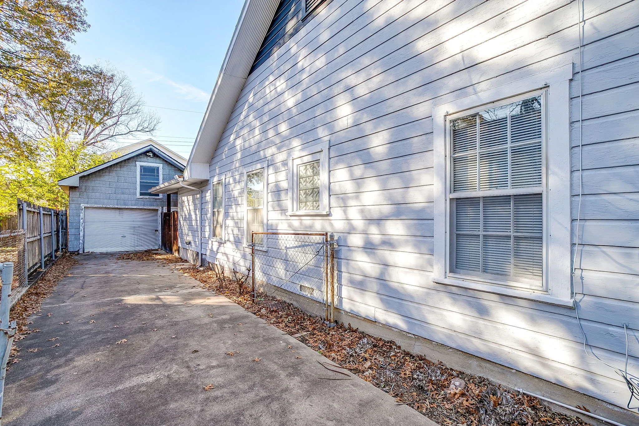 3224 Cockrell Ave (36 of 43).jpg