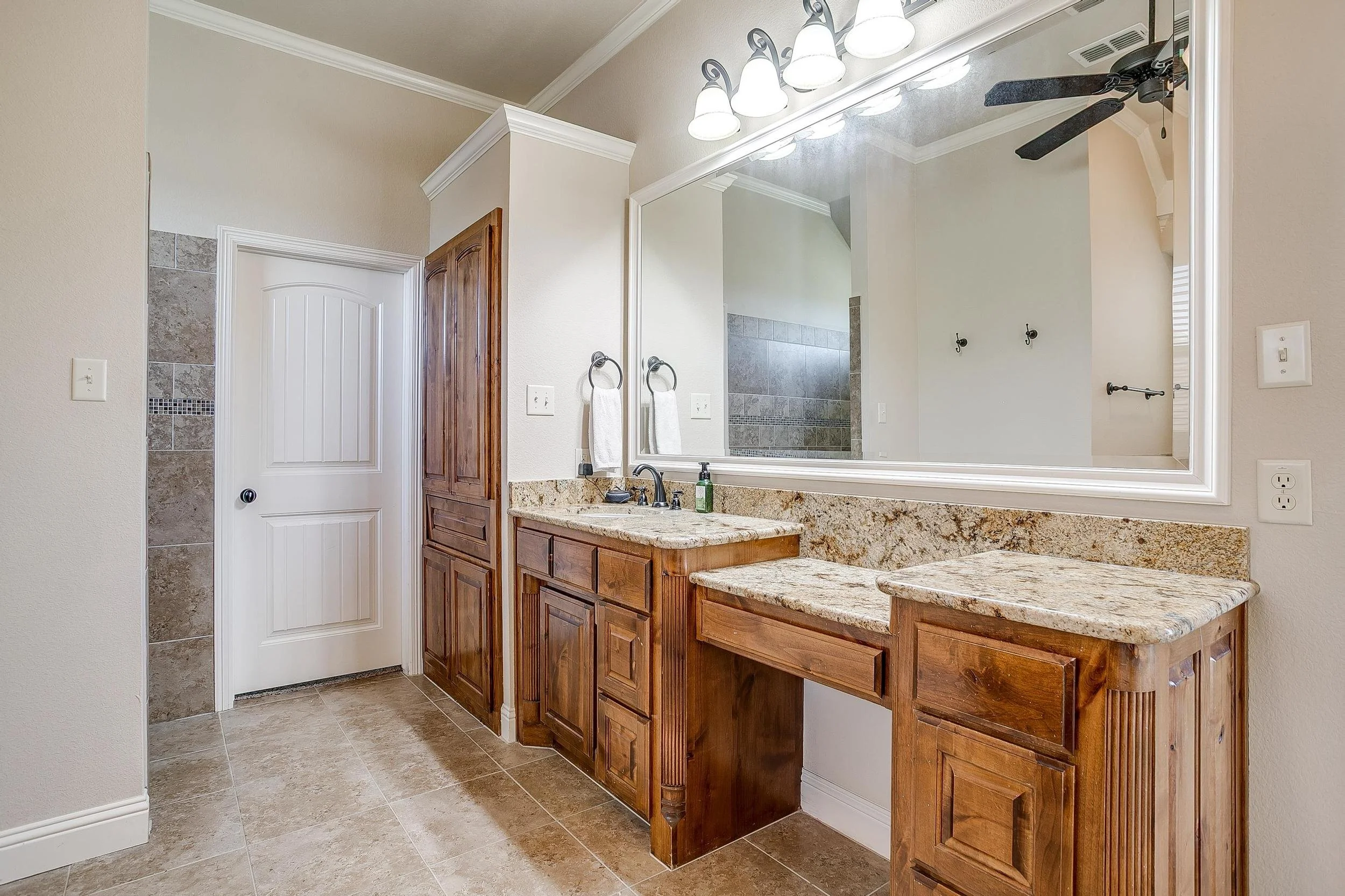 131 Condor View (34 of 56).jpg
