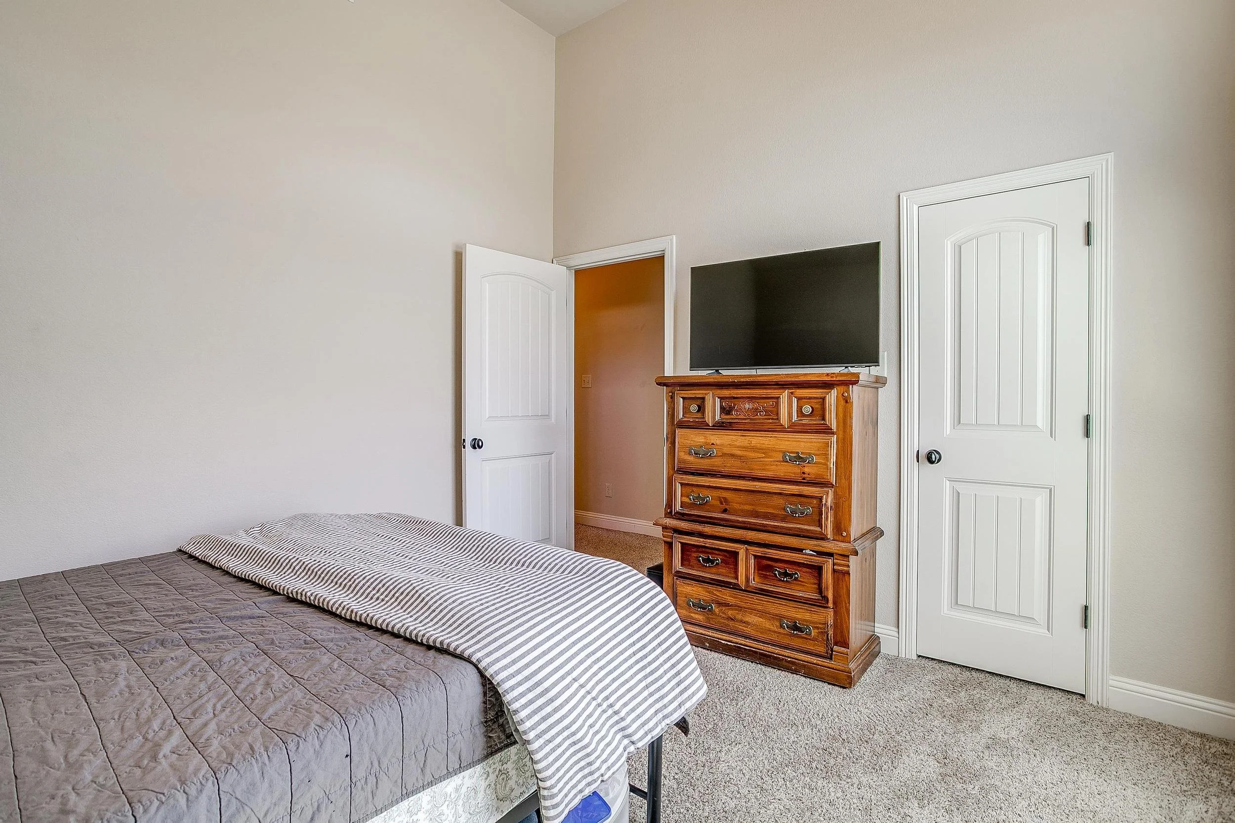 131 Condor View (39 of 56).jpg