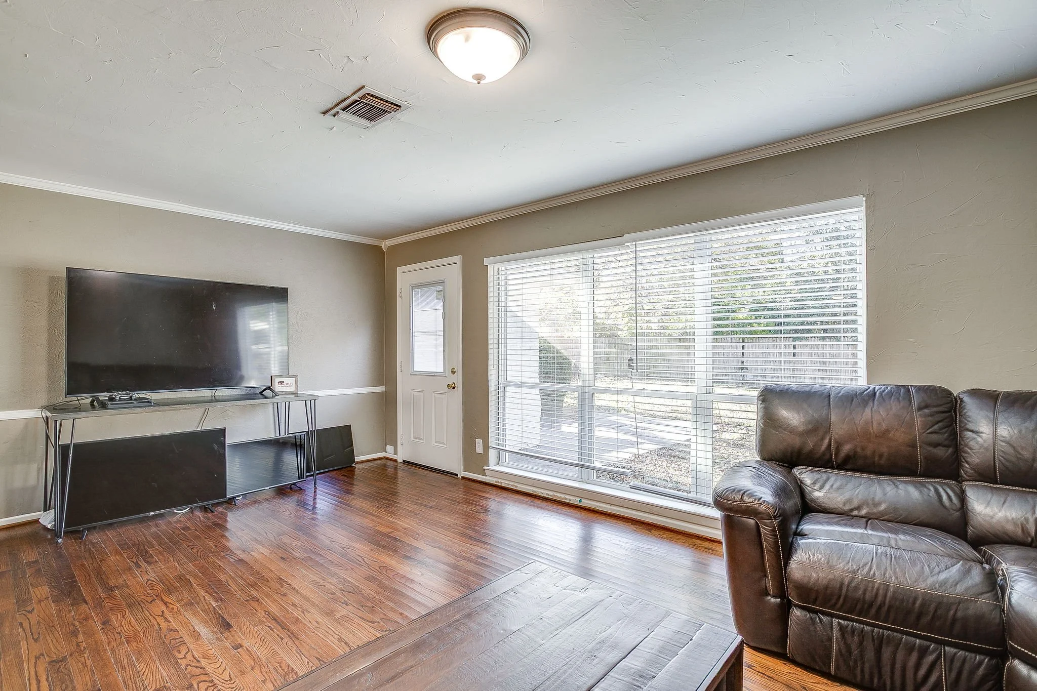 3612 Winston Rd (13 of 45).jpg