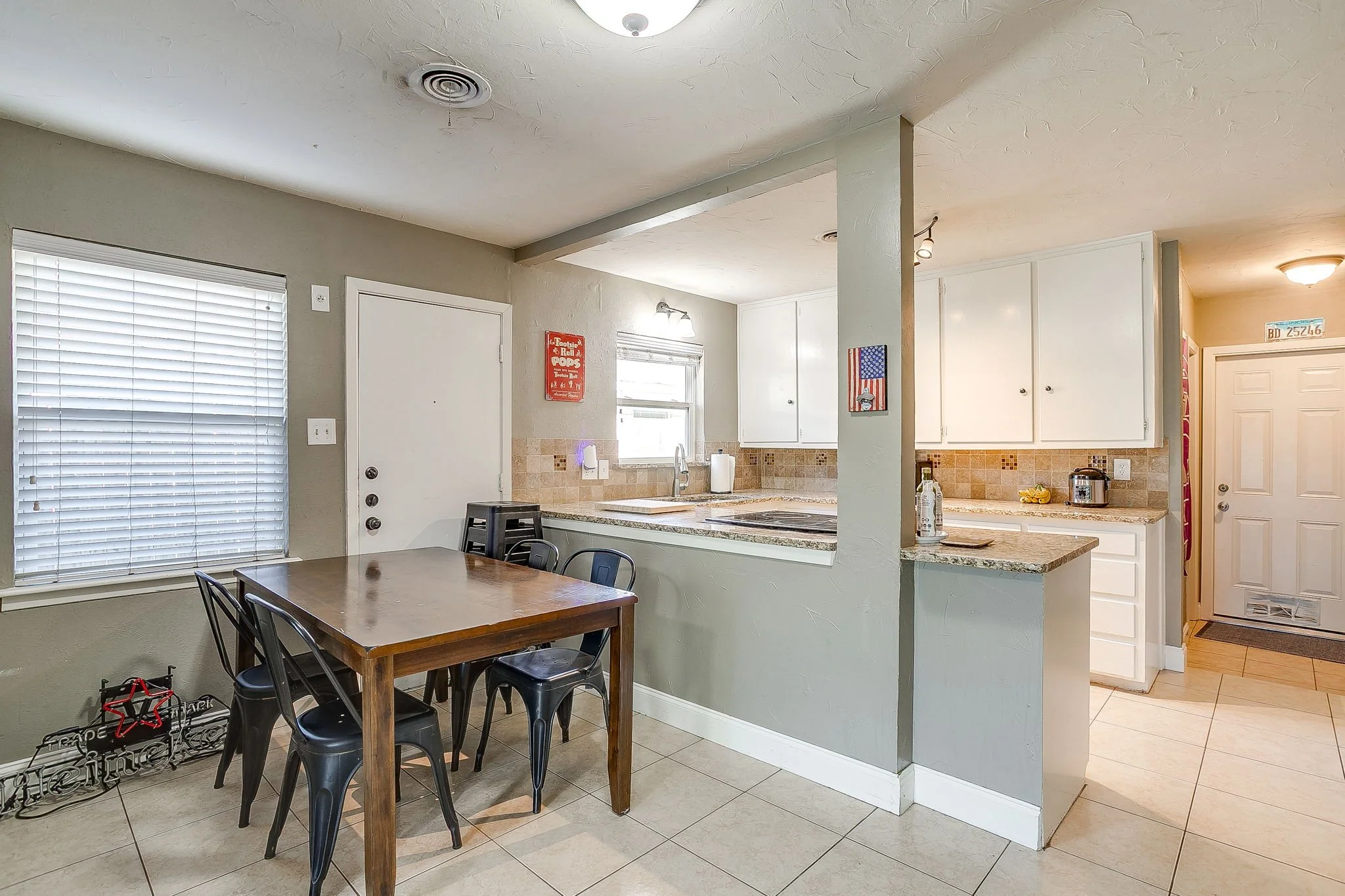 3612 Winston Rd (16 of 45).jpg