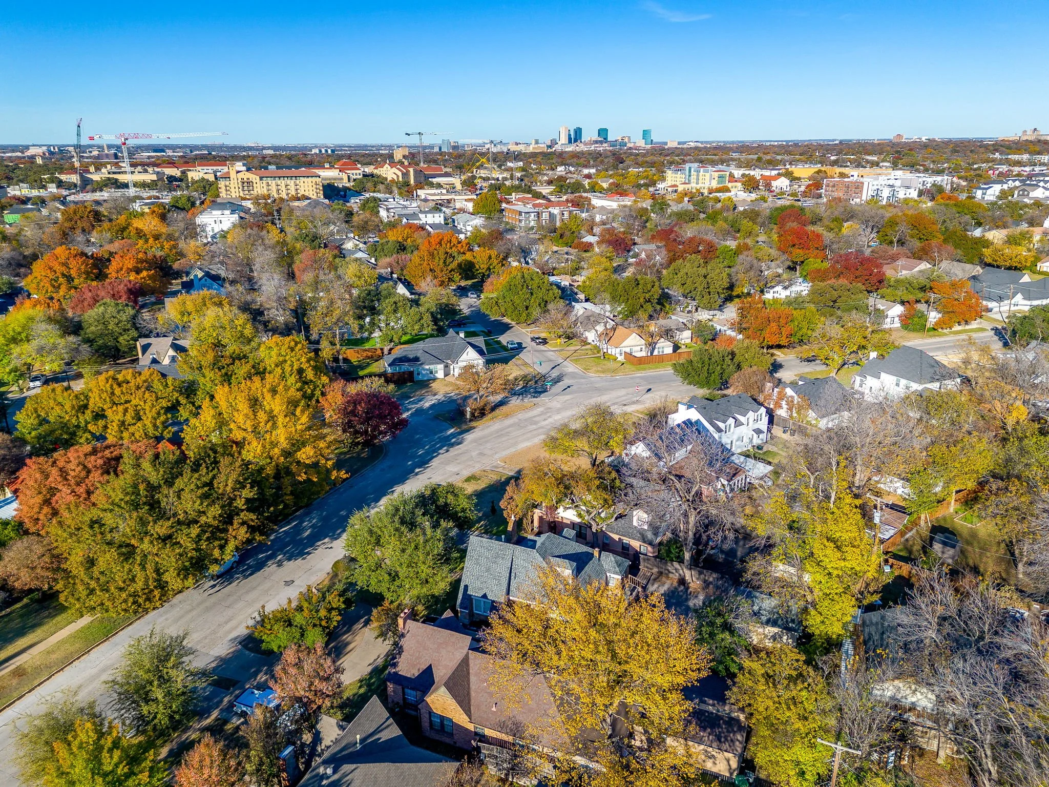 3305 Park Ridge Blvd (3 of 48).jpg