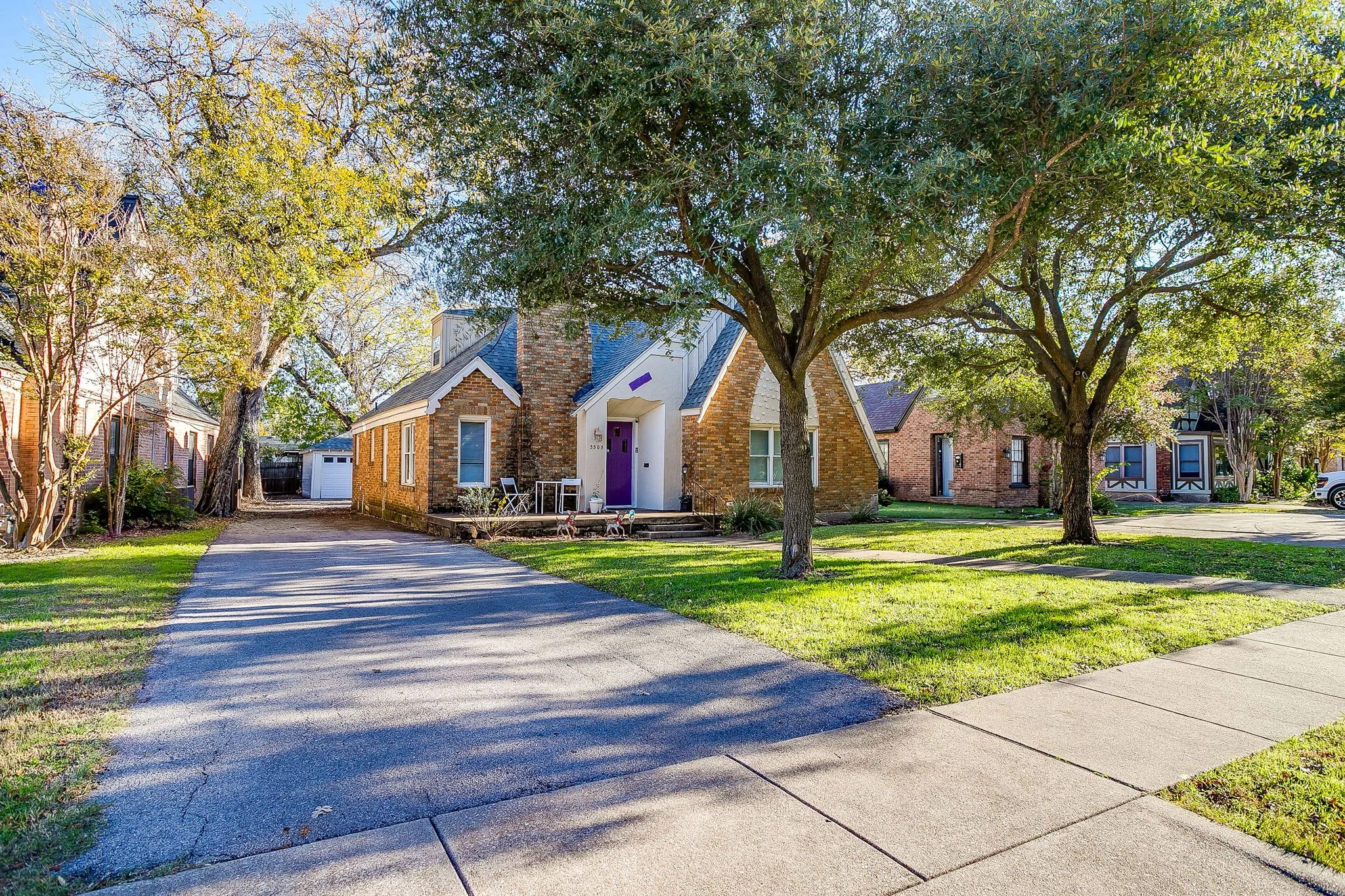3305 Park Ridge Blvd (4 of 48).jpg
