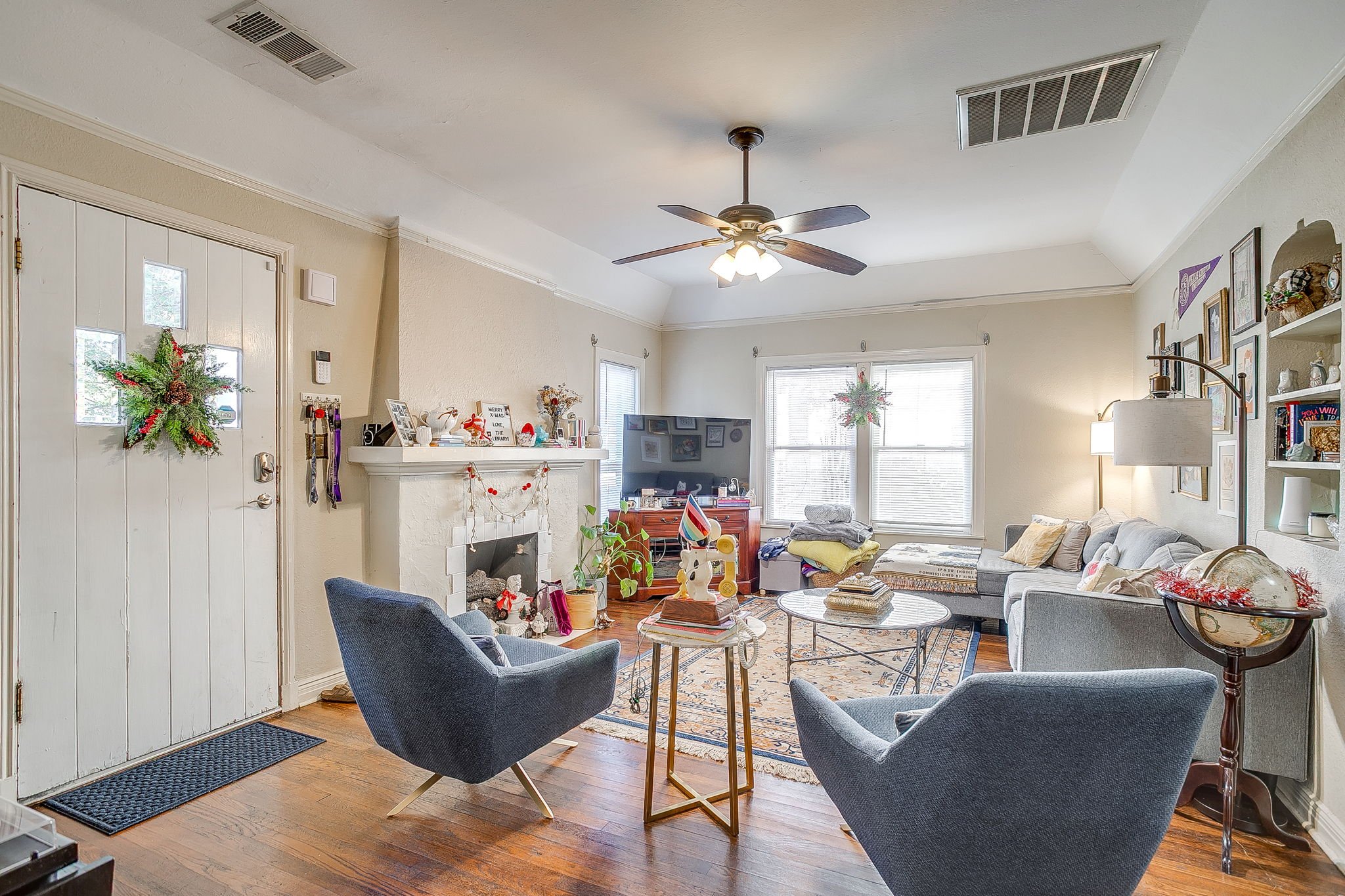 3305 Park Ridge Blvd (10 of 48).jpg