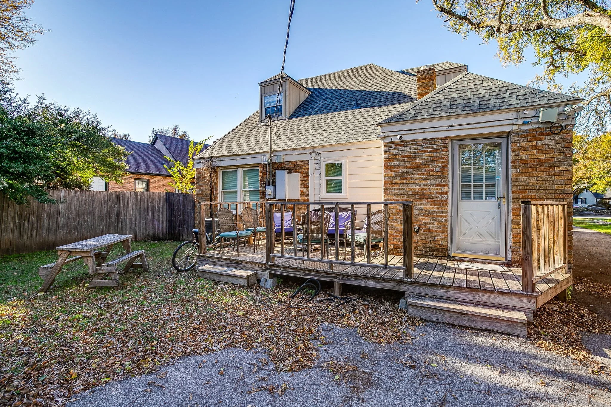 3305 Park Ridge Blvd (48 of 48).jpg