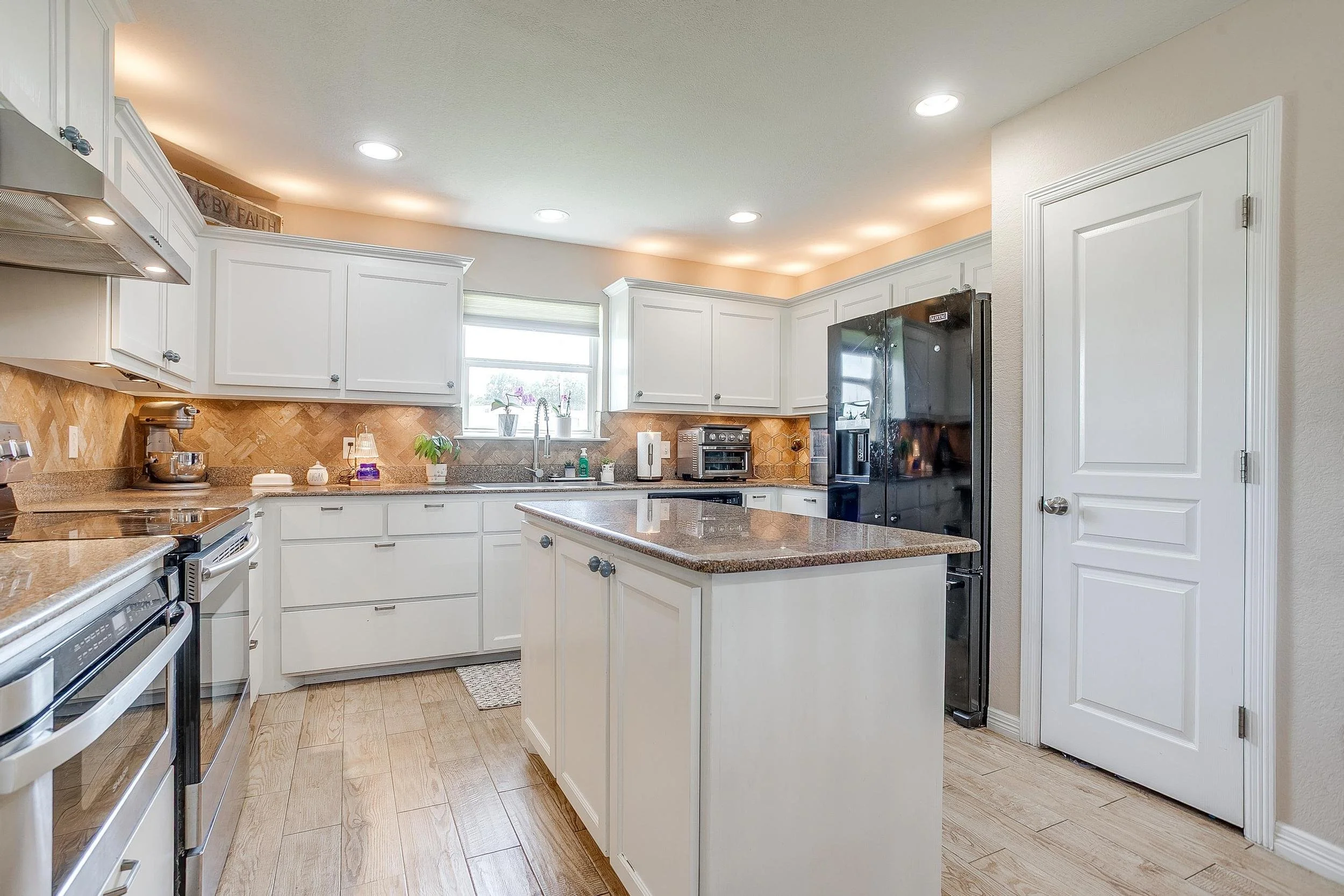 Copy of 12 Tigers Eye Court (18 of 41).jpg